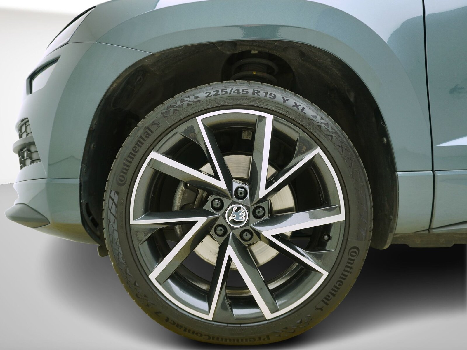SKODA Karoq 2.0 TDI DSG Sport Line 4x4, Diesel, Occasioni / Usate, Automatico - 7