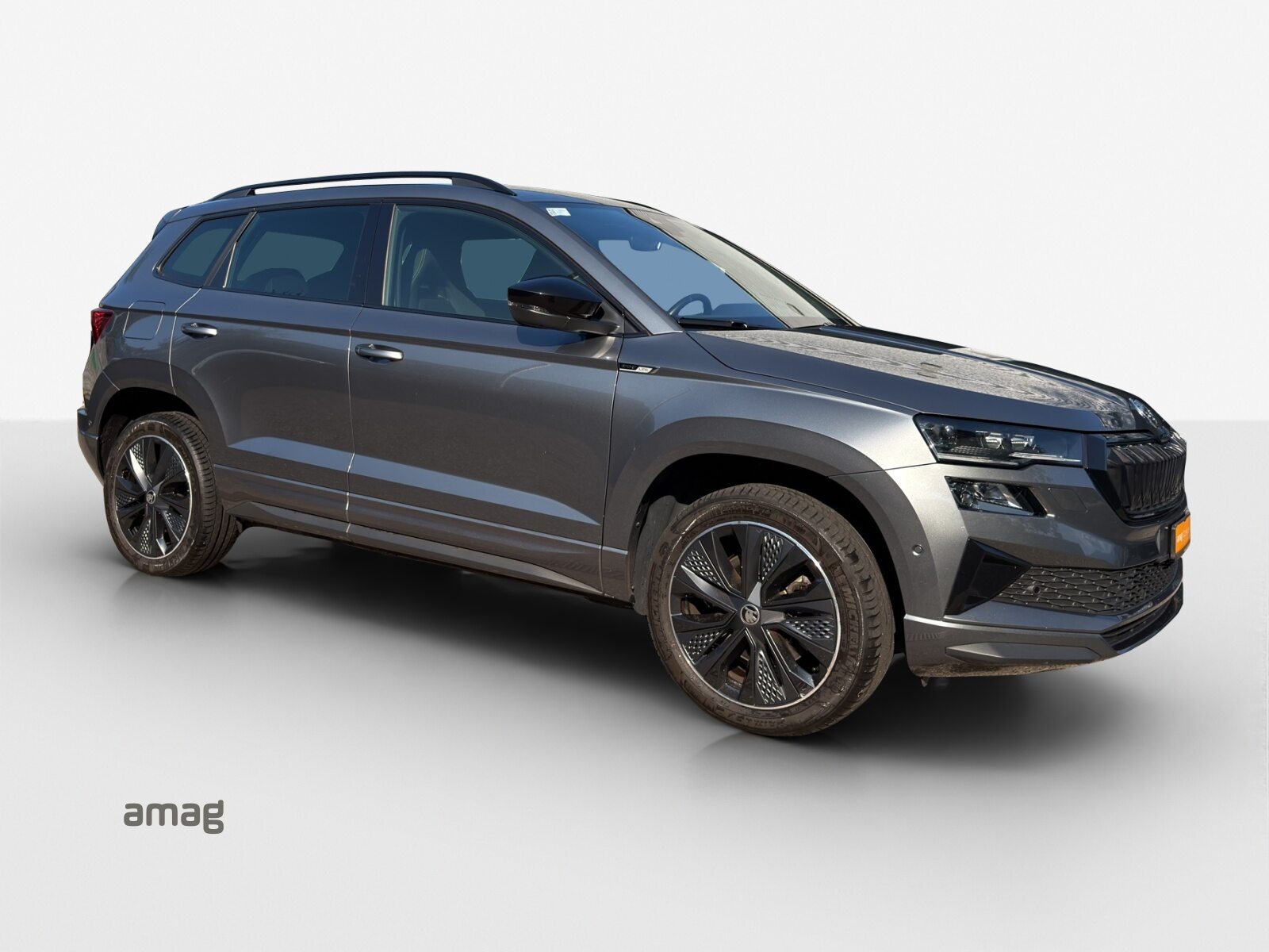 SKODA NEW KAROQ SportLine, Petrol, Second hand / Used, Automatic - 6