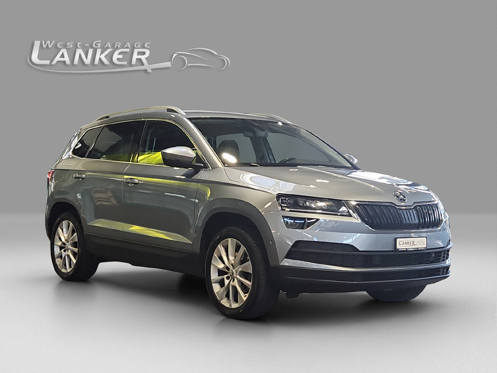 SKODA Karoq 2.0 TDI Style 4x4 DSG, Diesel, Second hand / Used, Automatic - 2