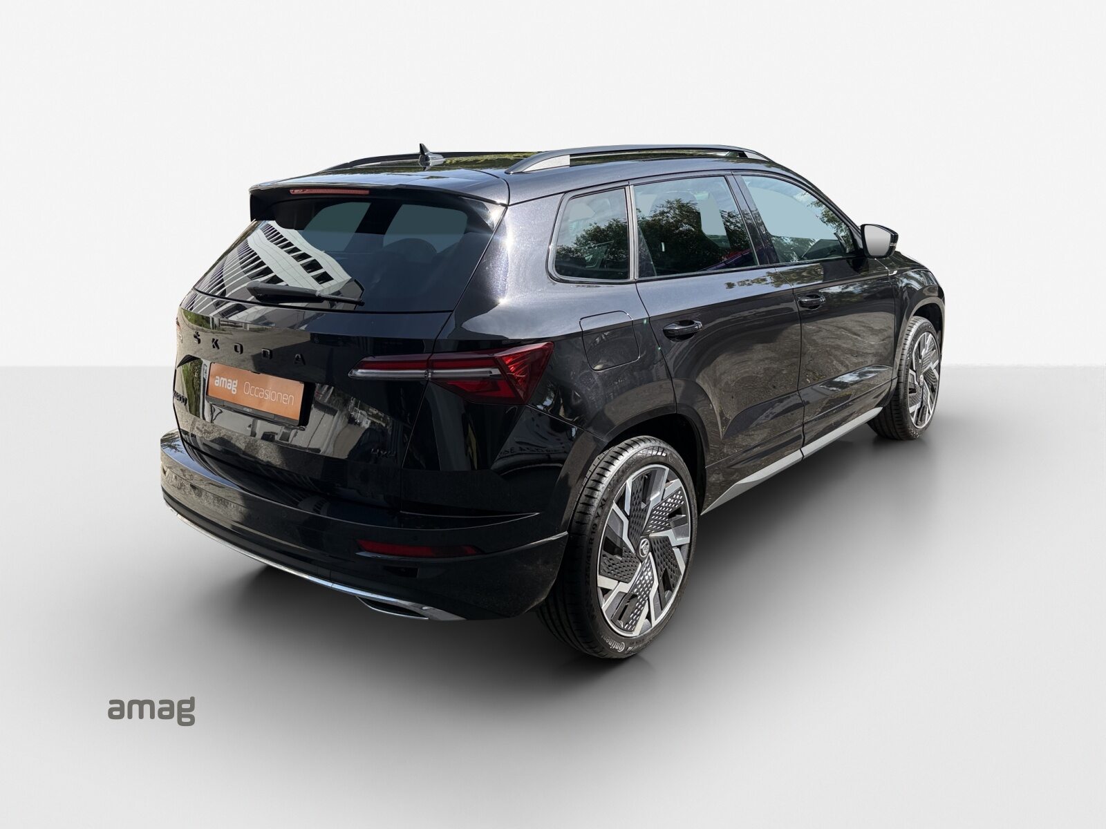 SKODA Karoq SportLine, Petrol, Second hand / Used, Automatic - 5