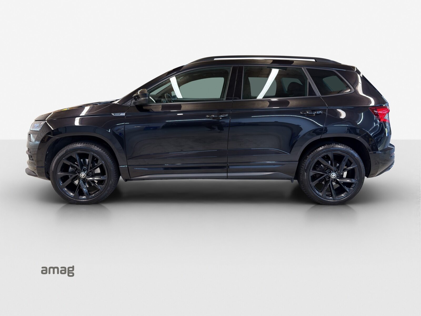 SKODA KAROQ SportLine, Benzin, Occasion / Gebraucht, Automatik - 2