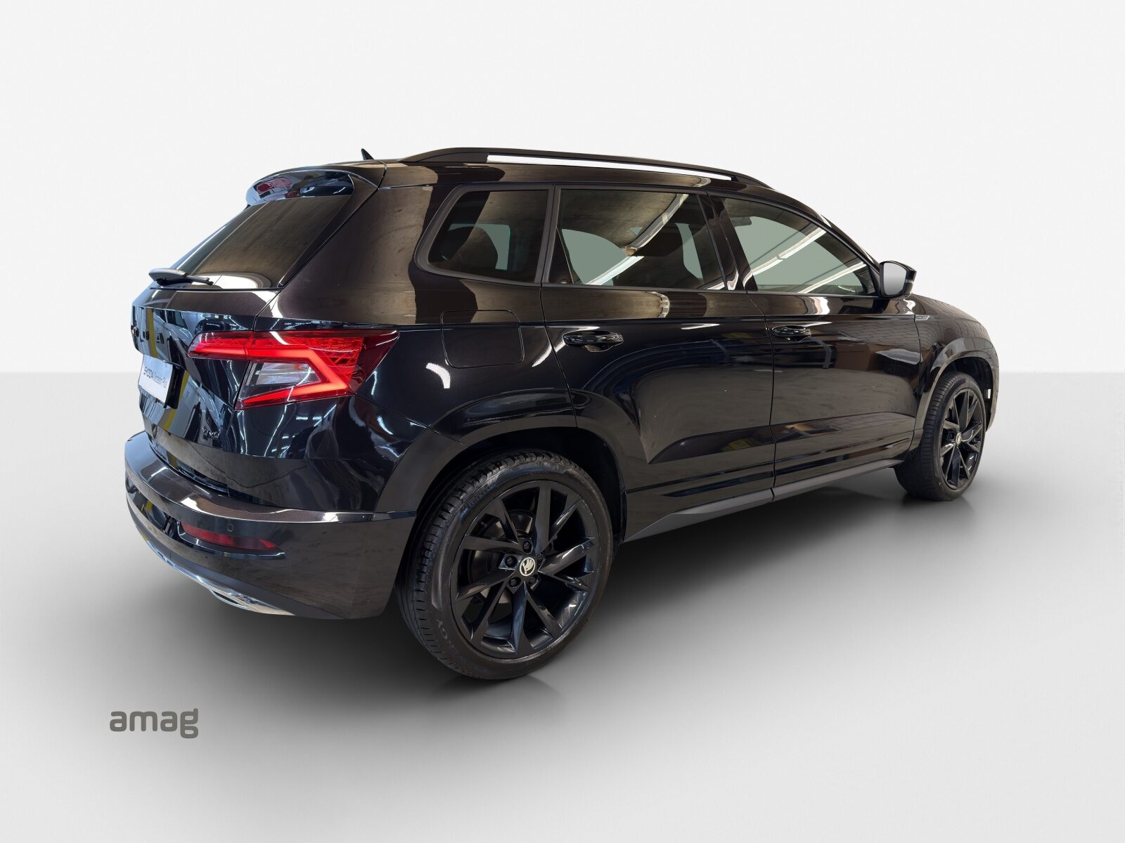 SKODA KAROQ SportLine, Benzin, Occasion / Gebraucht, Automatik - 5