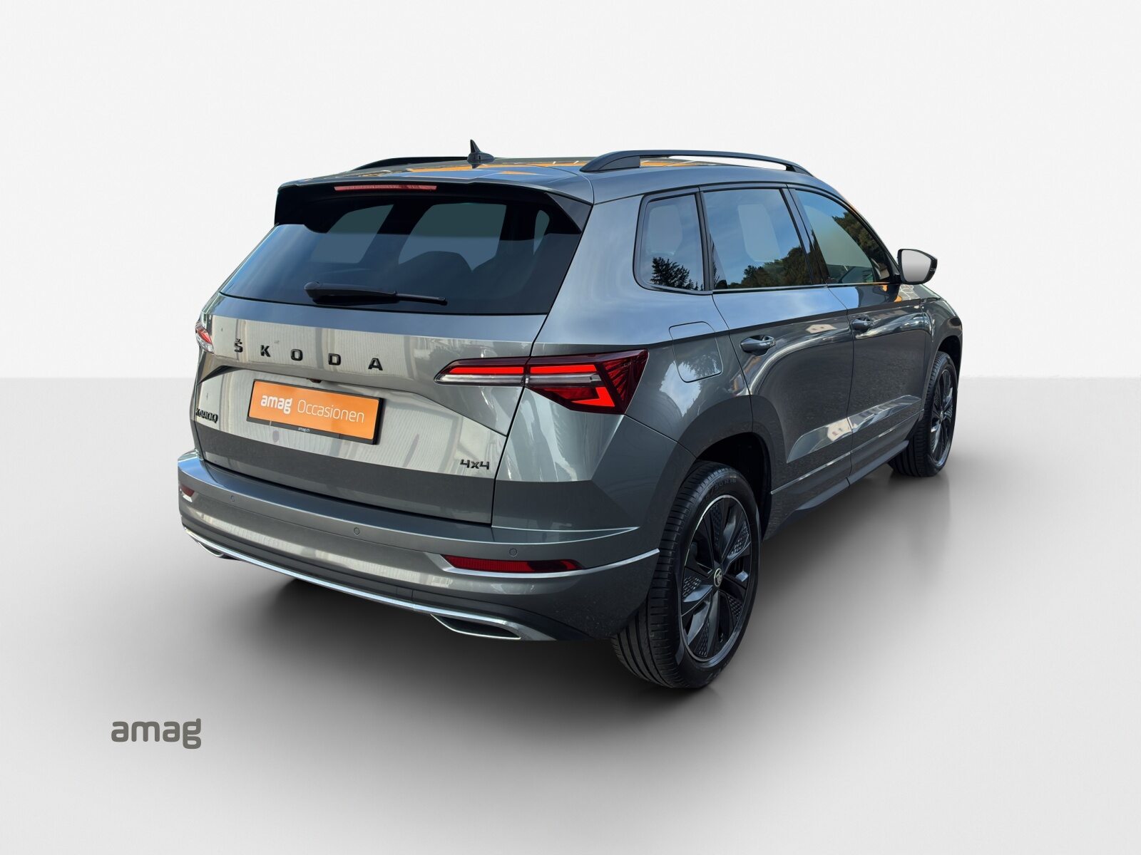 SKODA NEW KAROQ SportLine, Benzin, Occasion / Gebraucht, Automatik - 5