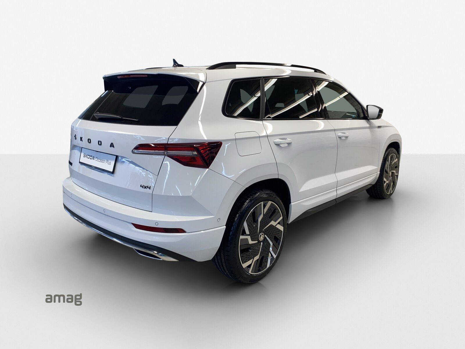 SKODA Karoq SportLine, Benzin, Occasion / Gebraucht, Automatik - 5