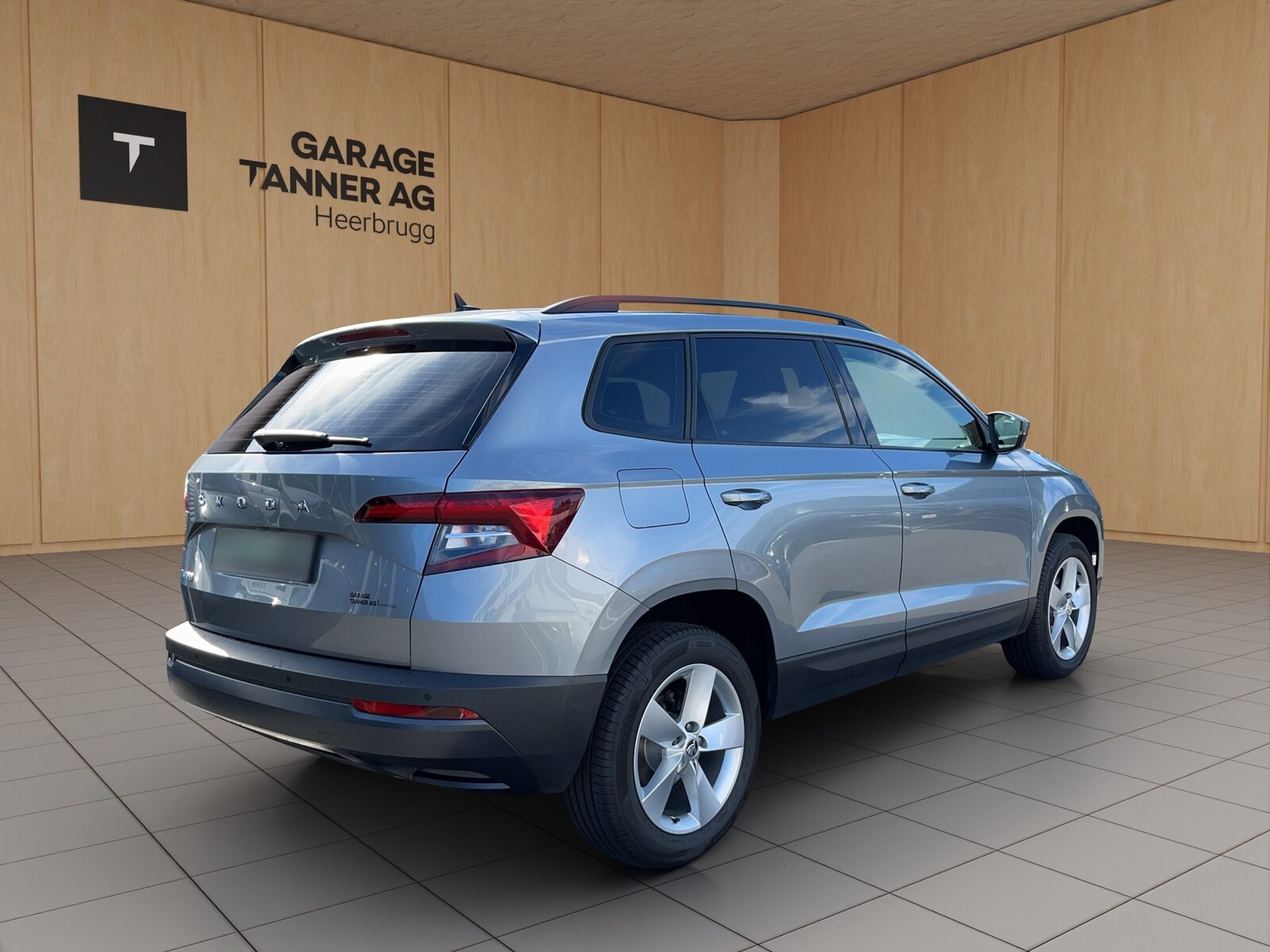 SKODA KAROQ Ambition, Petrol, Second hand / Used, Automatic - 5