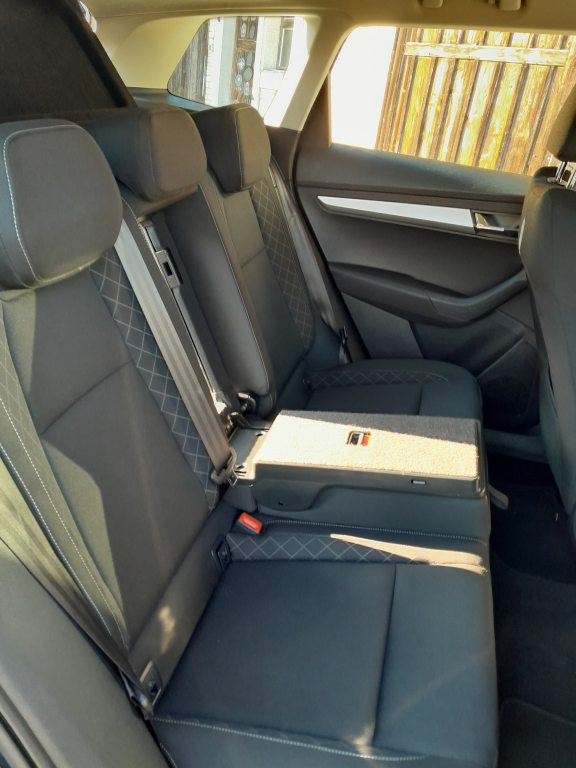 SKODA KAROQ 2.0 TDI Ambition 4x4 DSG, Diesel, Occasion / Gebraucht, Automatik - 5