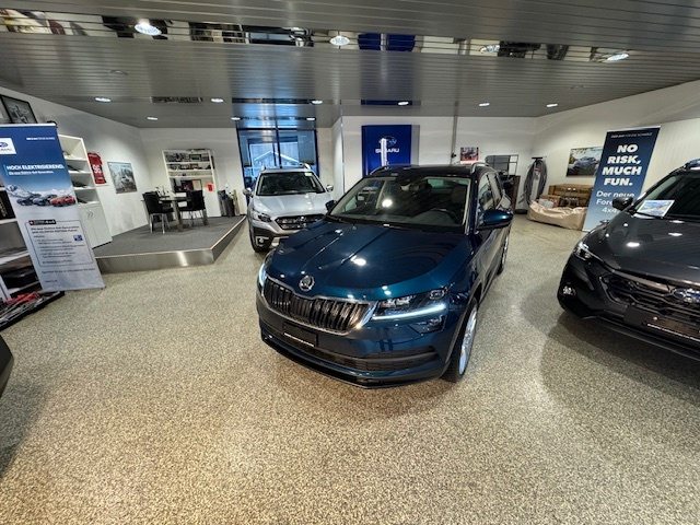 SKODA KAROQ 2.0 TDI Style 4x4 DSG, Diesel, Occasion / Utilisé, Automatique - 2