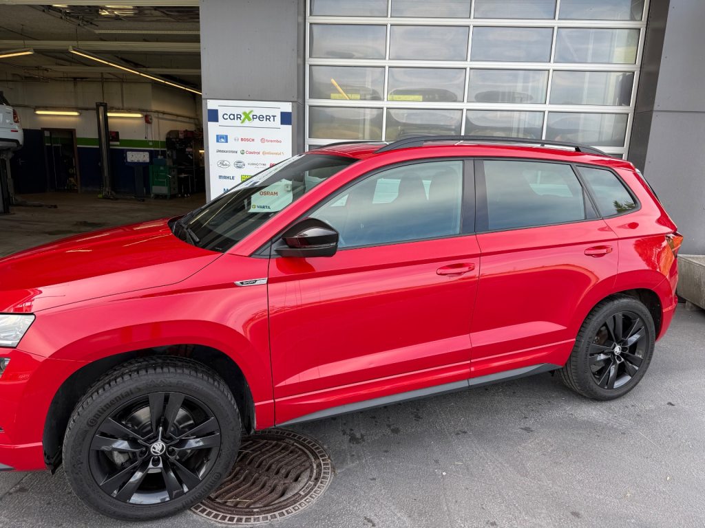 SKODA KAROQ 2.0 TSI SportLine DSG 4x4, Petrol, Second hand / Used, Automatic - 2