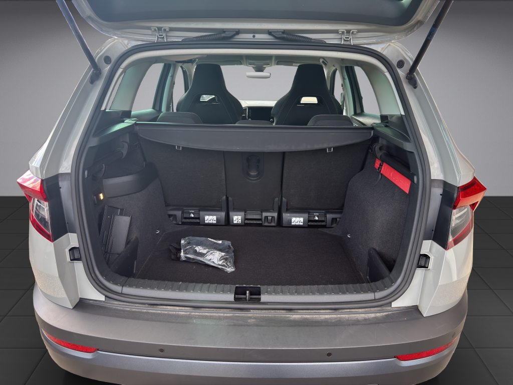 SKODA Karoq 2.0 TDI Ambition 4x4, Diesel, Second hand / Used, Manual - 6
