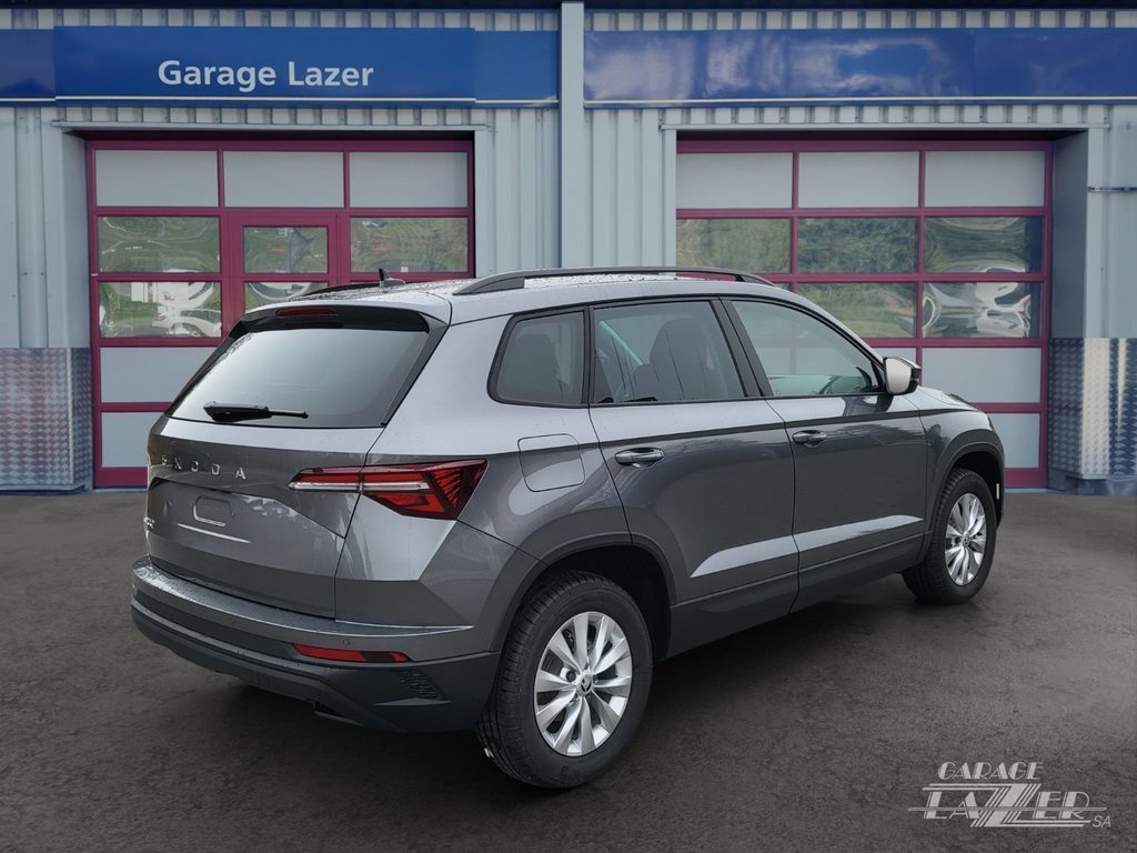 SKODA Karoq 1.5 TSI Selection DSG, Benzina, Auto dimostrativa, Automatico - 3