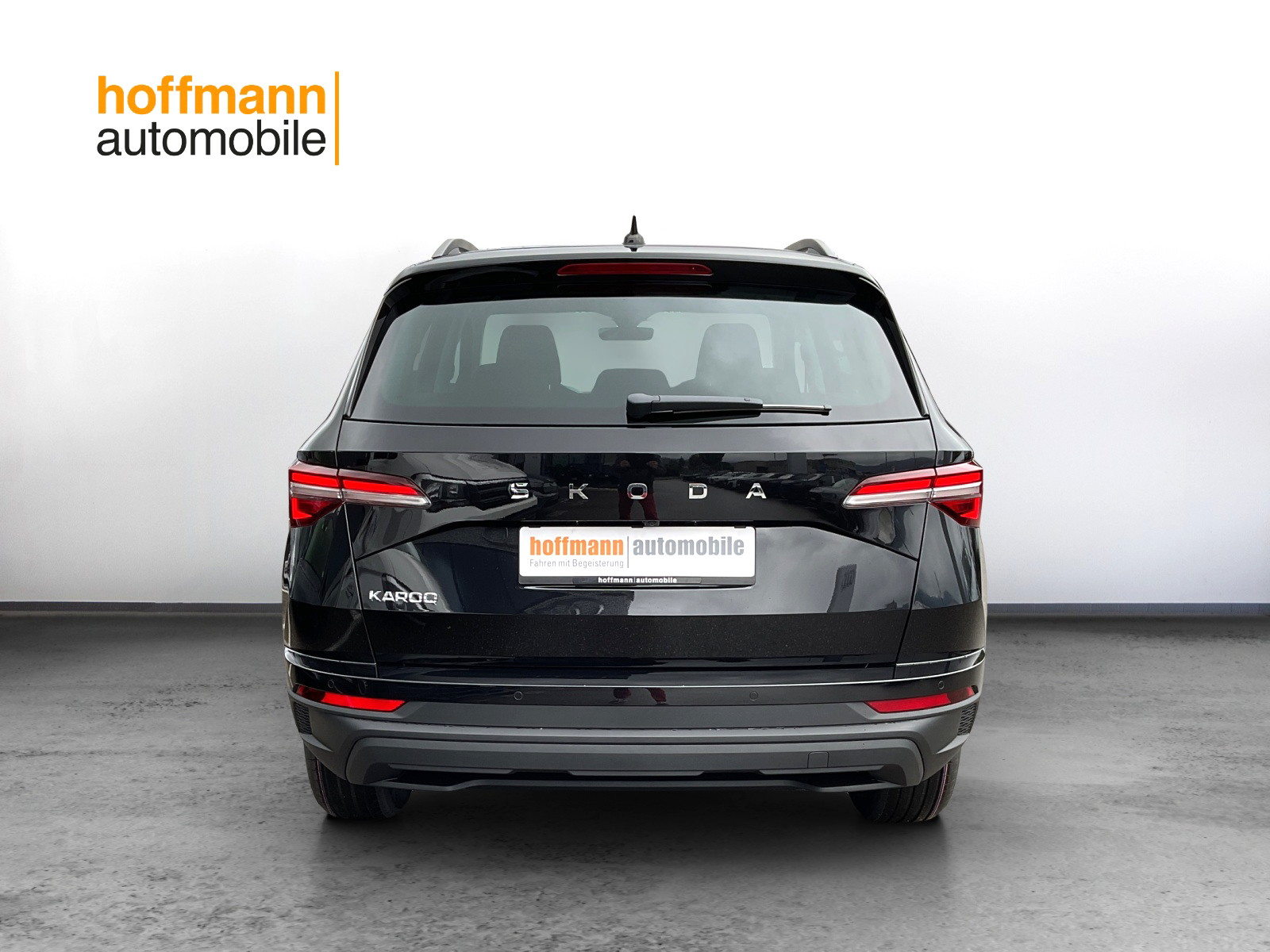 SKODA Karoq Selection, Benzina, Auto dimostrativa, Automatico - 5