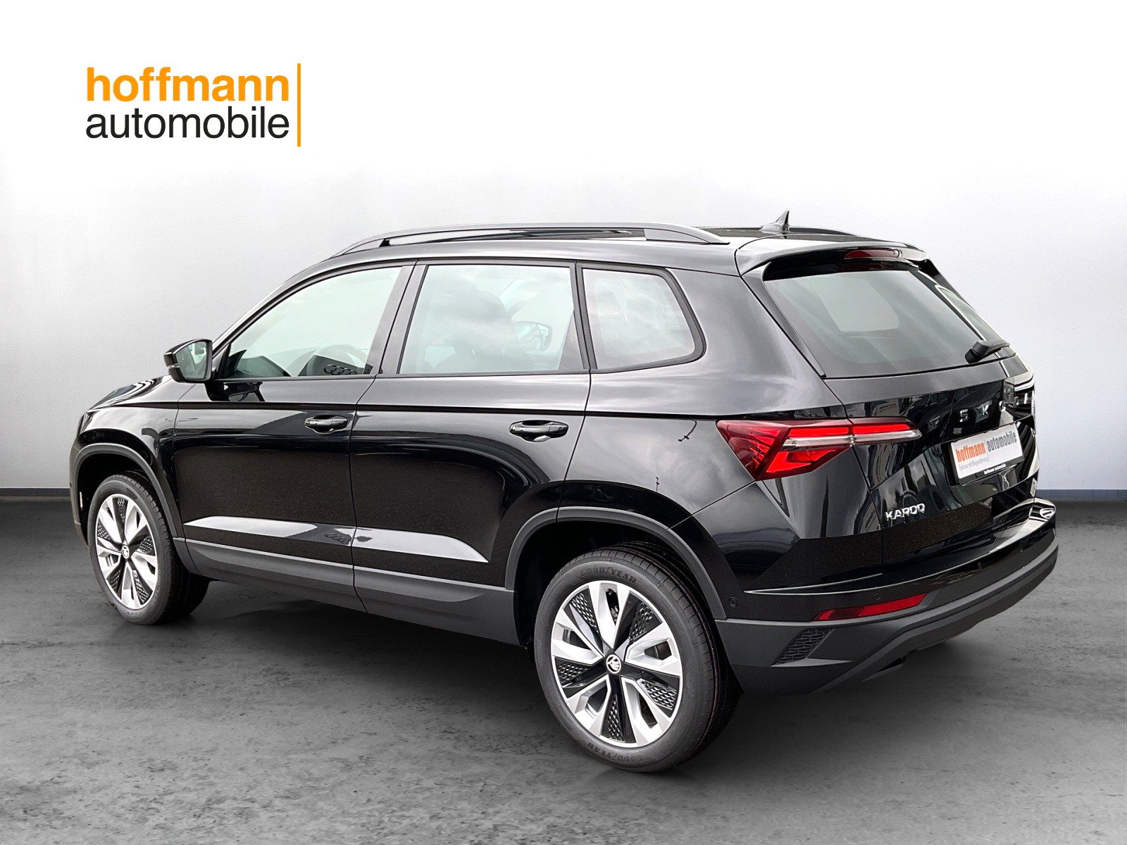 SKODA Karoq Selection, Benzina, Auto dimostrativa, Automatico - 6