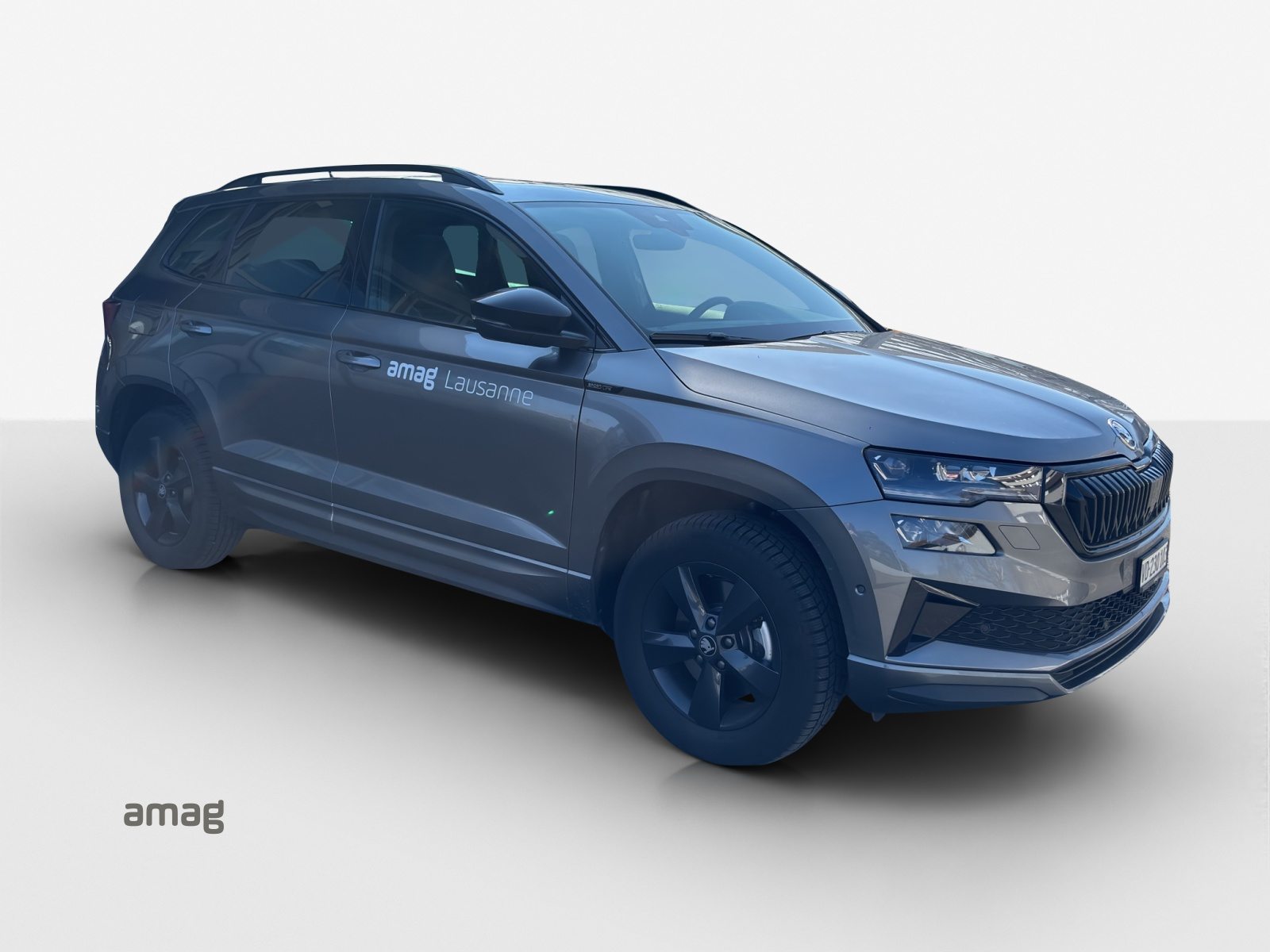 SKODA Karoq Sportline, Petrol, Ex-demonstrator, Automatic - 6