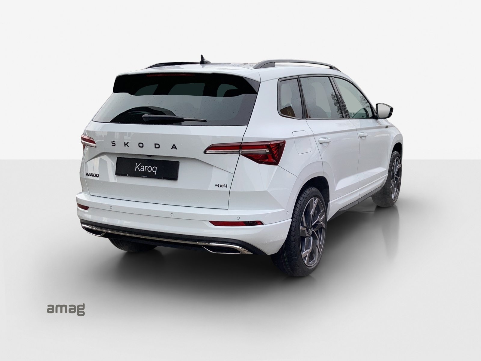 SKODA Karoq Sportline, Petrol, Ex-demonstrator, Automatic - 5