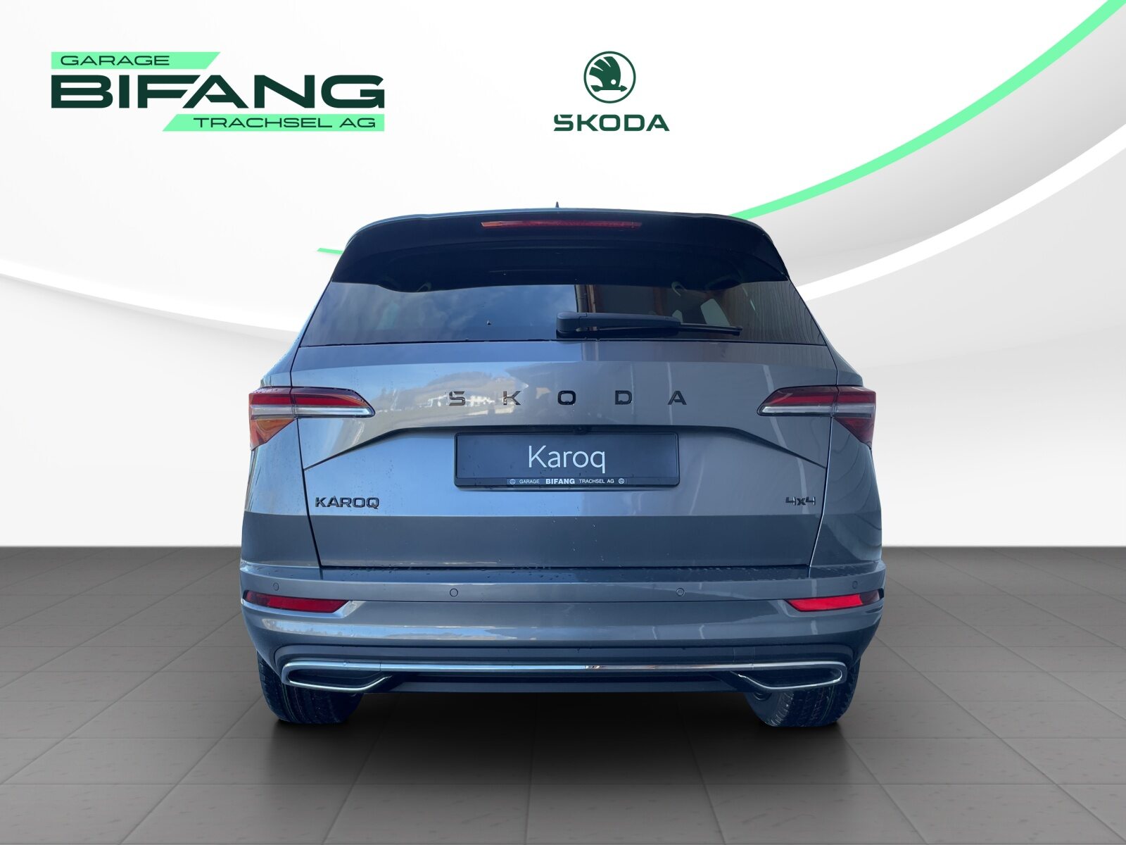 SKODA Karoq Sportline, Petrol, Ex-demonstrator, Automatic - 5