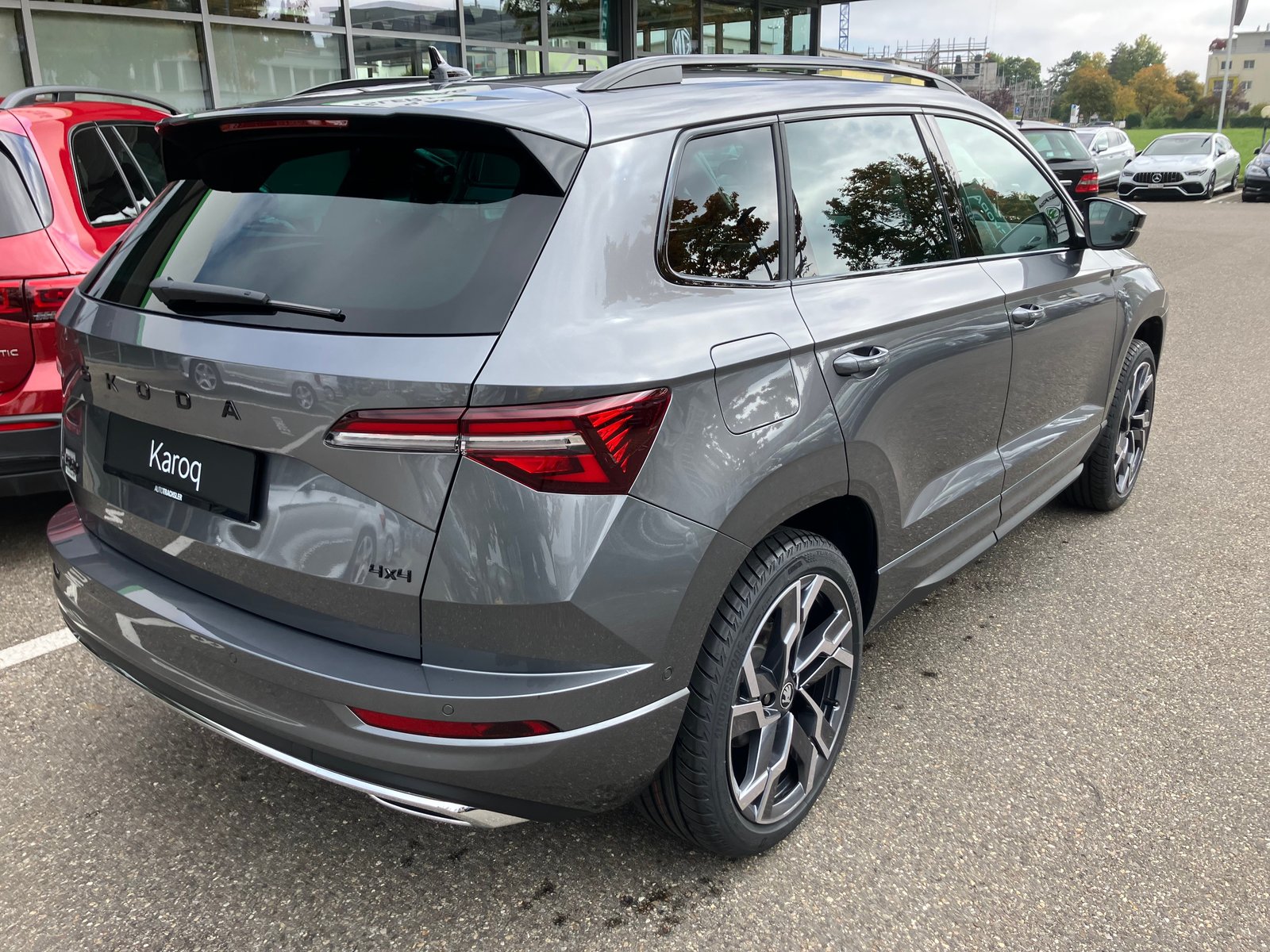 SKODA Karoq 2.0 TSI SportLine 4x4 DSG, Benzin, Vorführwagen, Automatik - 6