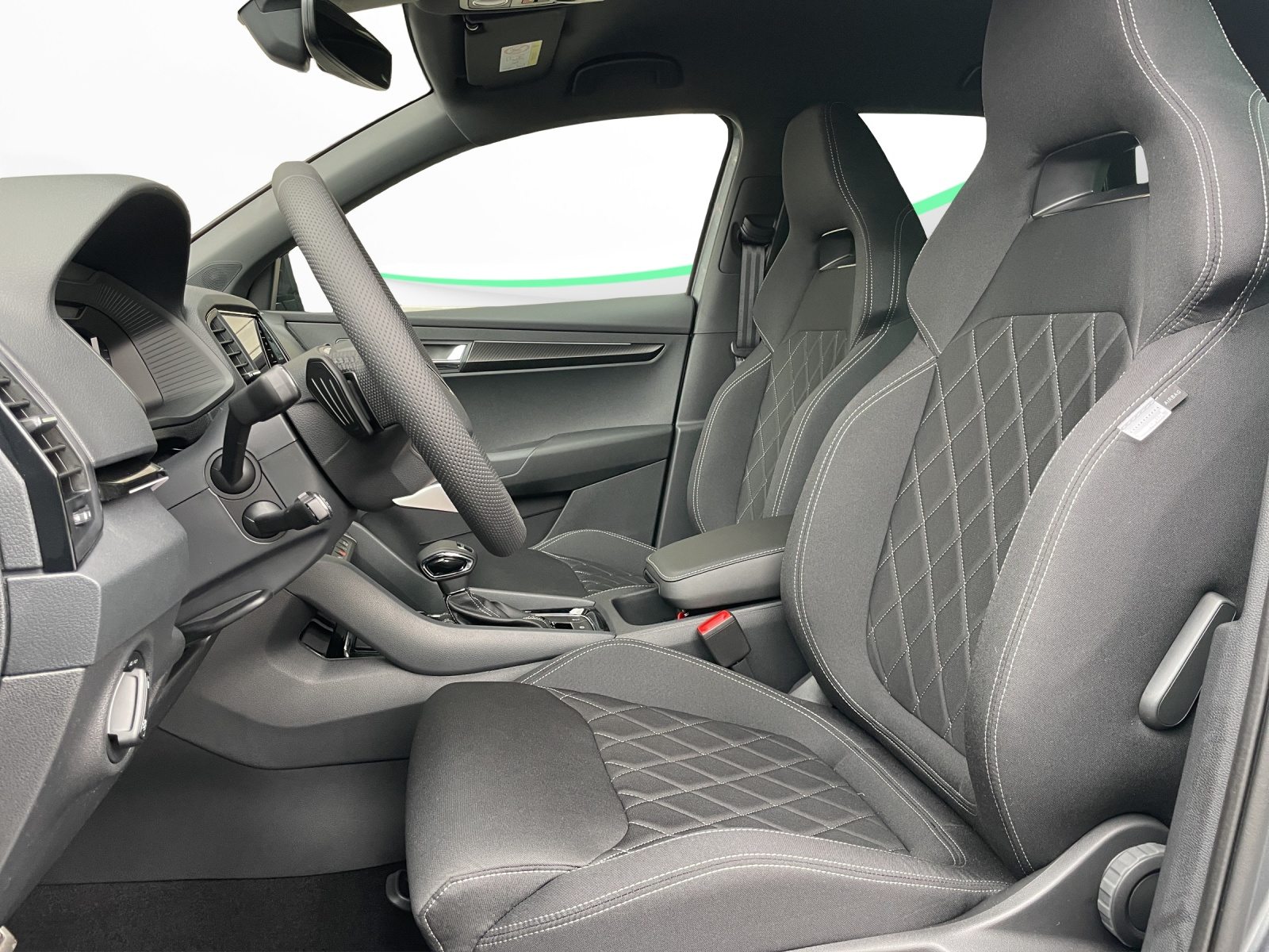 SKODA Karoq Sportline, Benzin, Vorführwagen, Automatik - 7