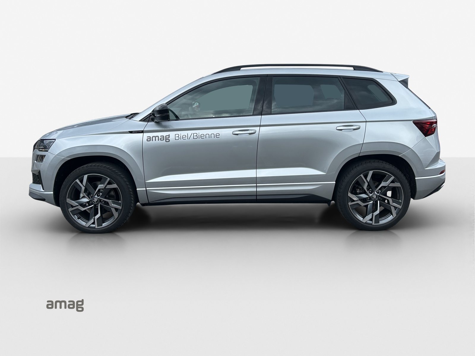 SKODA Karoq Sportline, Benzin, Vorführwagen, Automatik - 2