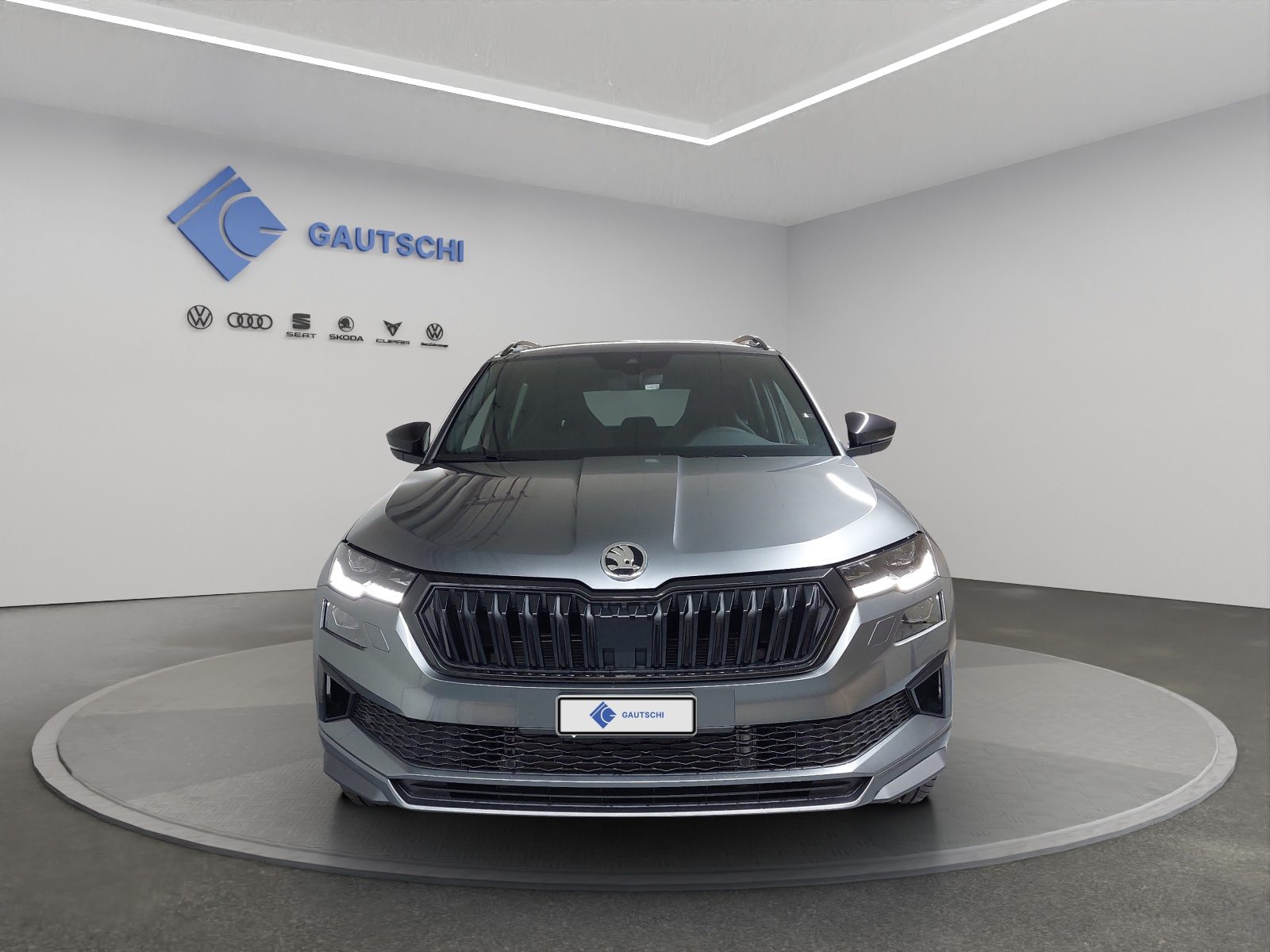 SKODA Karoq 2.0 TSI SportLine 4x4 DSG, Petrol, Ex-demonstrator, Automatic - 5