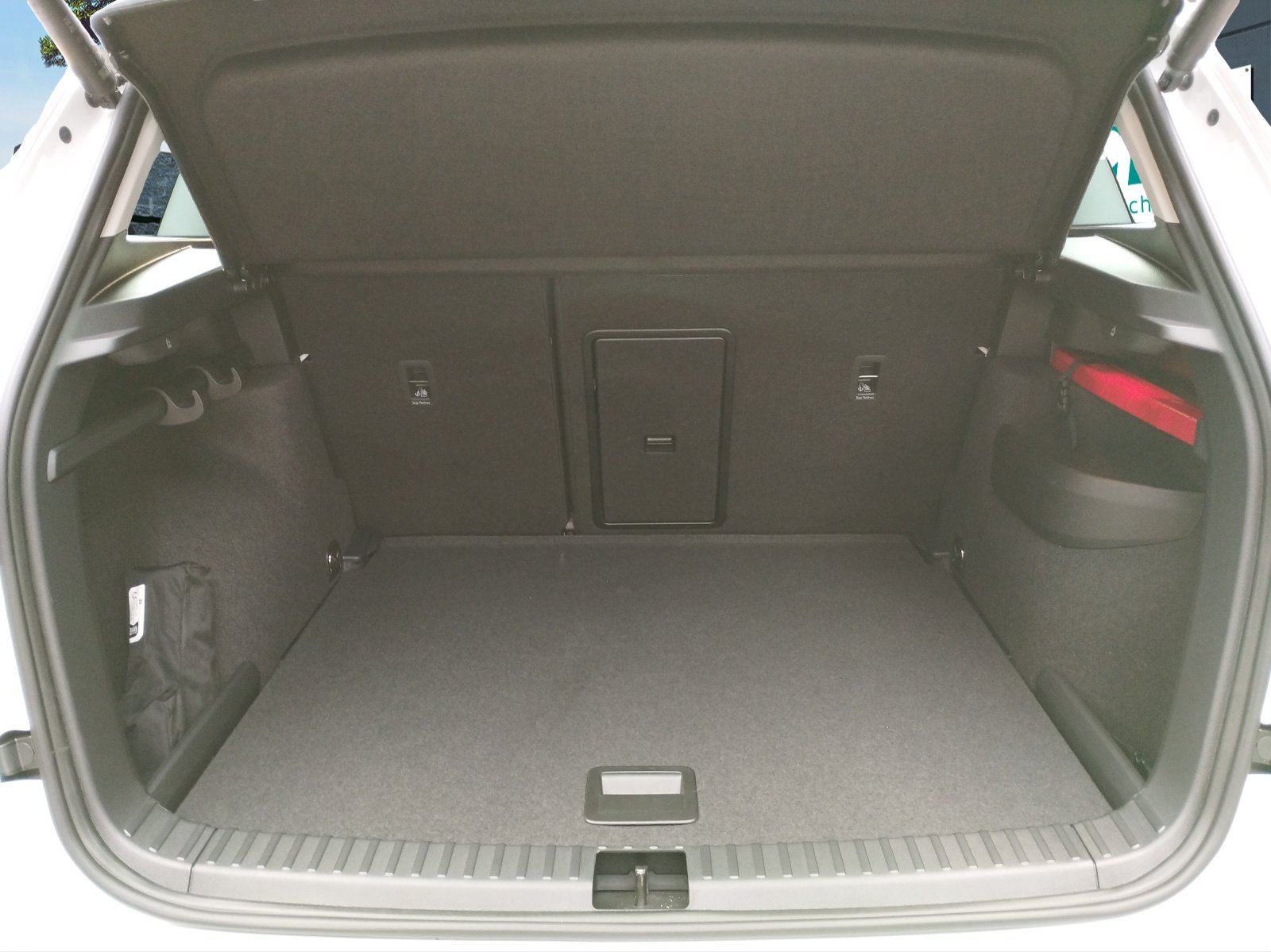SKODA Karoq 2.0 TDI CR Selection 4x4 DSG, Diesel, Vorführwagen, Automatik - 6