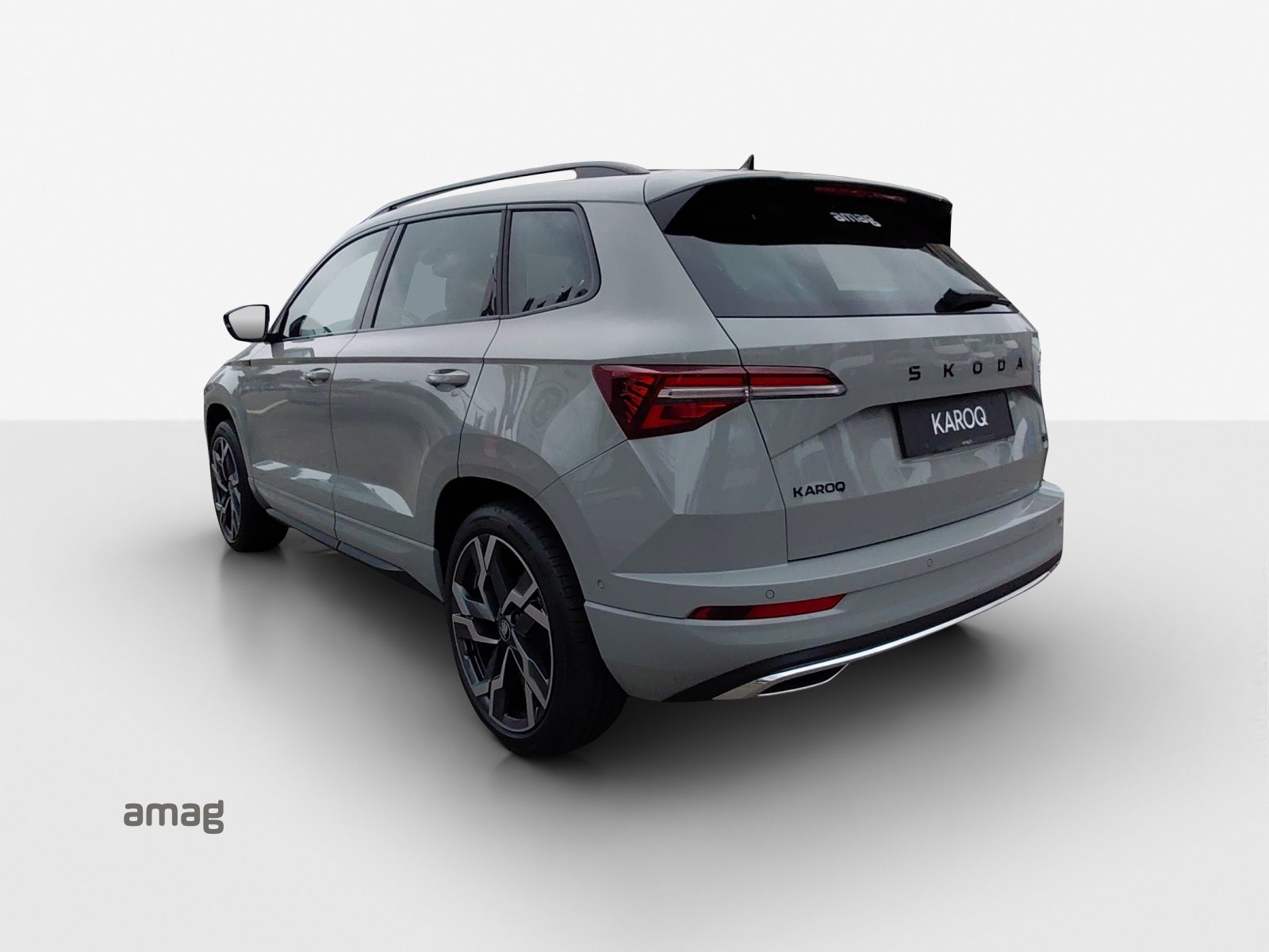 SKODA Karoq Sportline, Petrol, Ex-demonstrator, Automatic - 3