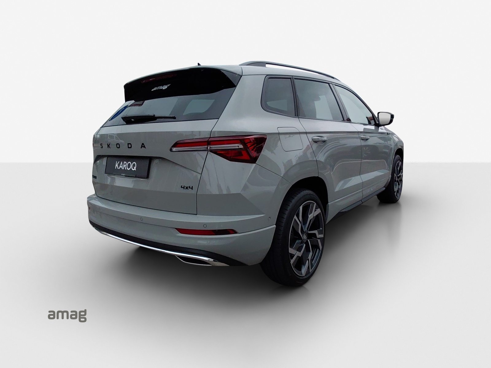 SKODA Karoq Sportline, Petrol, Ex-demonstrator, Automatic - 5
