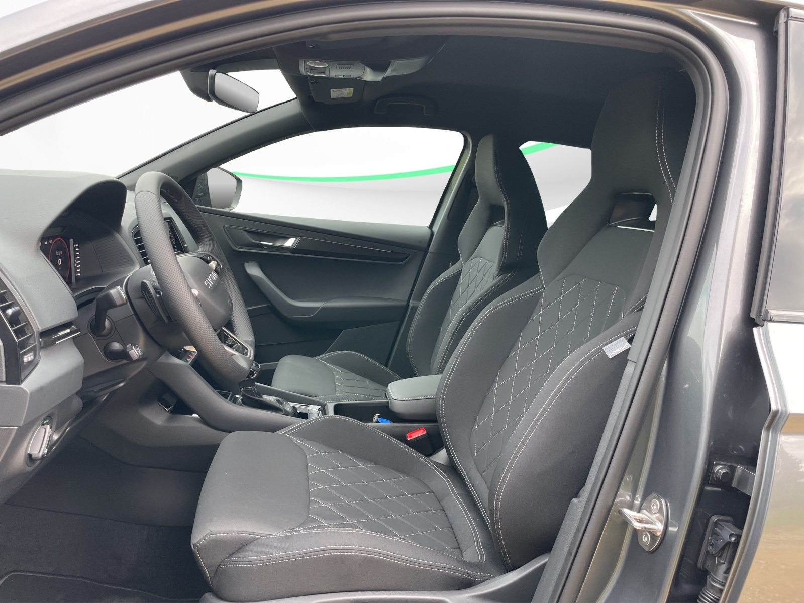 SKODA Karoq Sportline, Essence, Voiture nouvelle, Automatique - 7