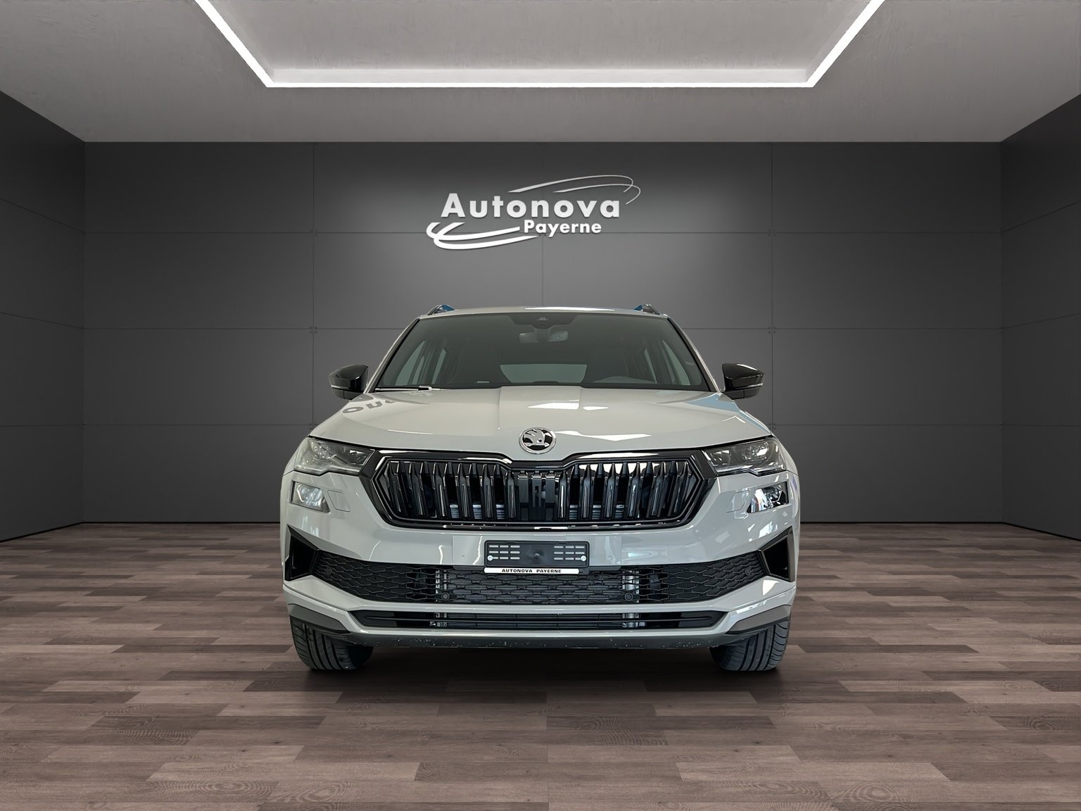 SKODA Karoq 1.5 TSI SportLine DSG, Benzina, Auto nuove, Automatico - 2