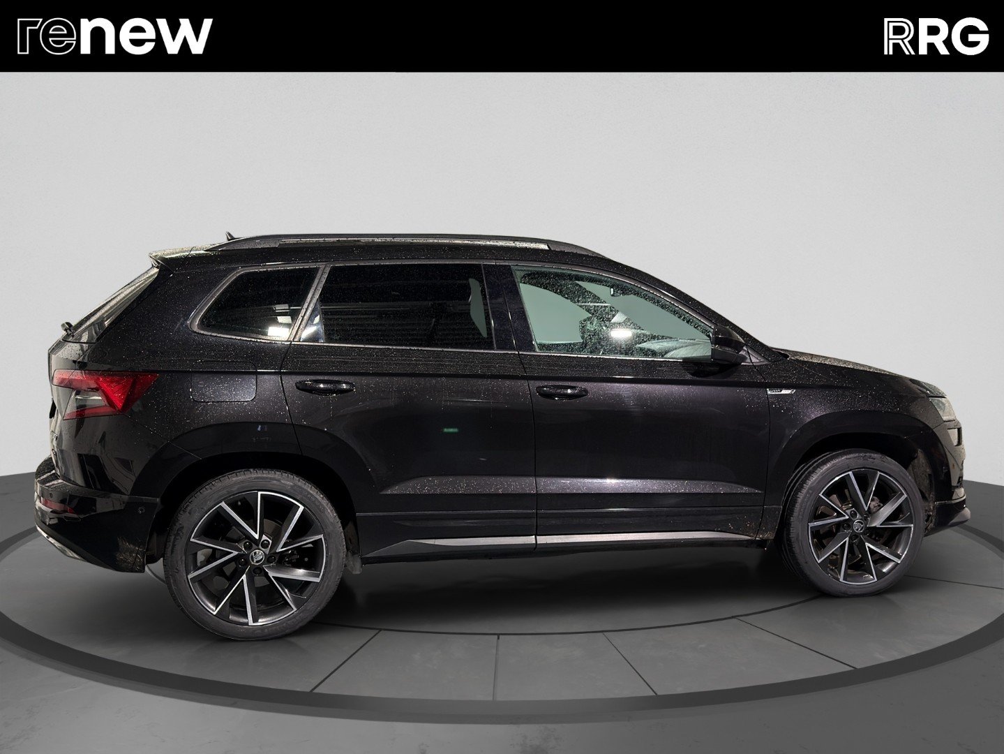 SKODA Karoq 2.0 TSI SportLine 4x4 DSG, Petrol, Second hand / Used, Automatic - 2