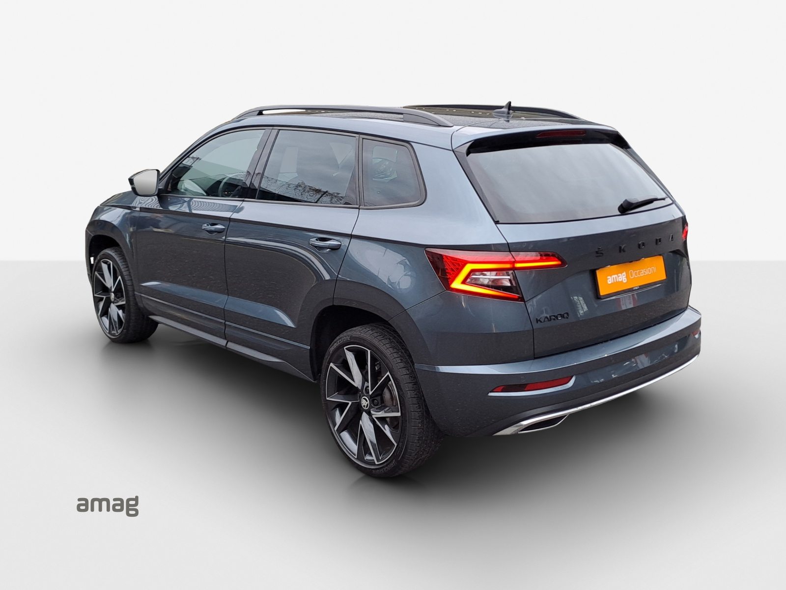 SKODA KAROQ SportLine, Petrol, Second hand / Used, Automatic - 3