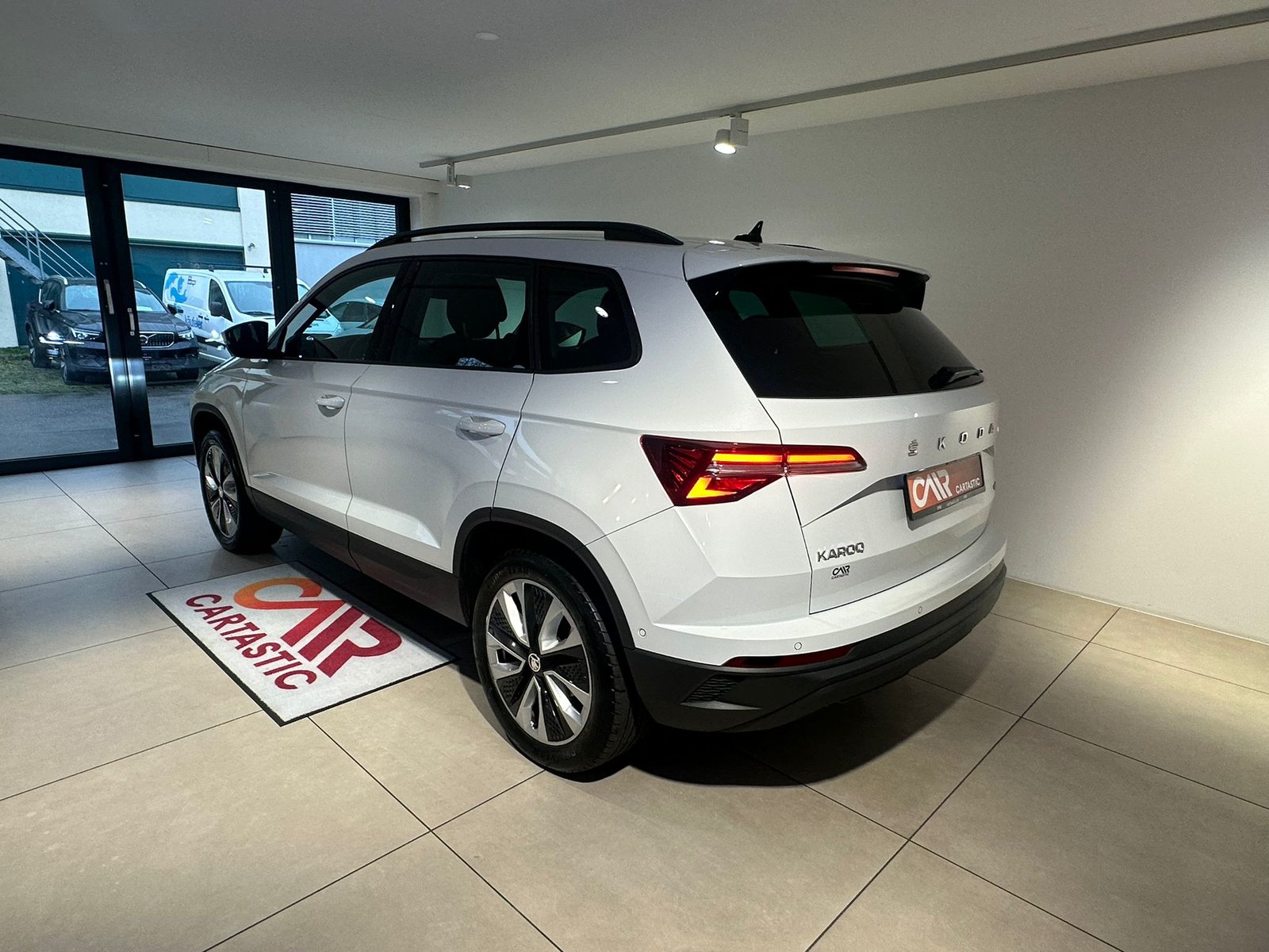 SKODA Karoq 2.0TDI Style 4x4, Diesel, Occasion / Utilisé, Automatique - 3