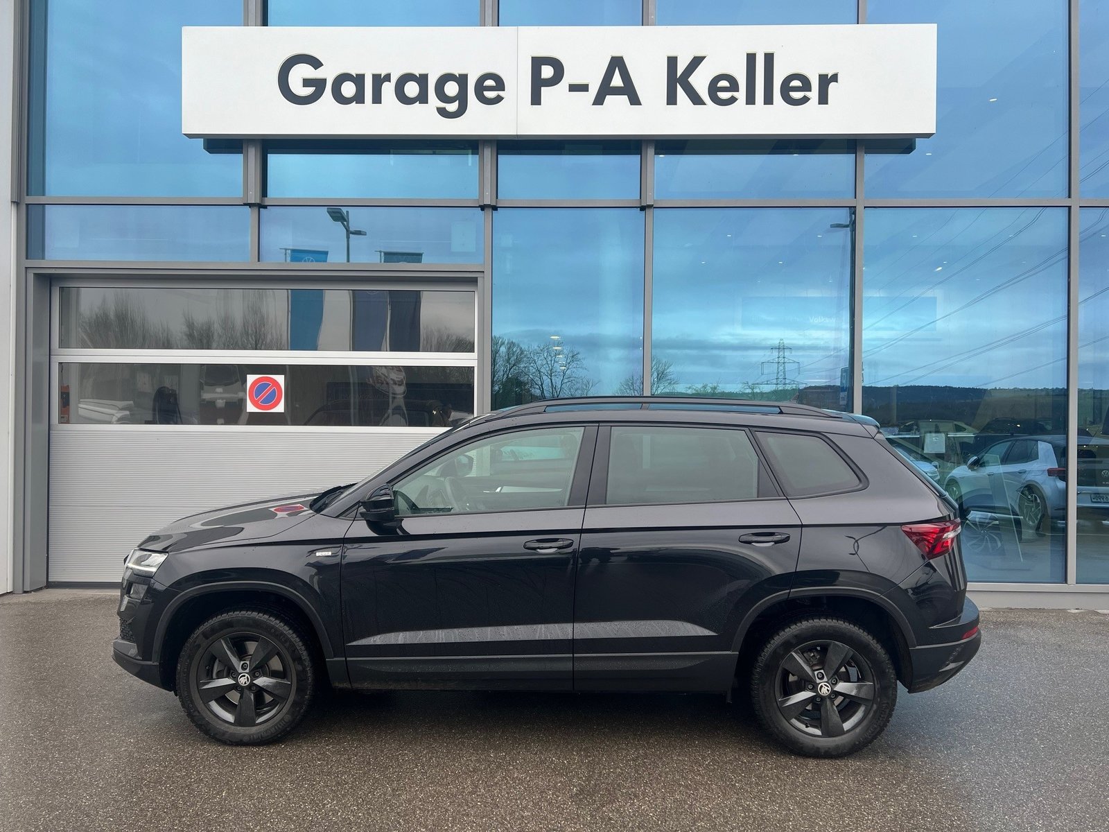 SKODA Karoq 1.5 TSI Tour DSG