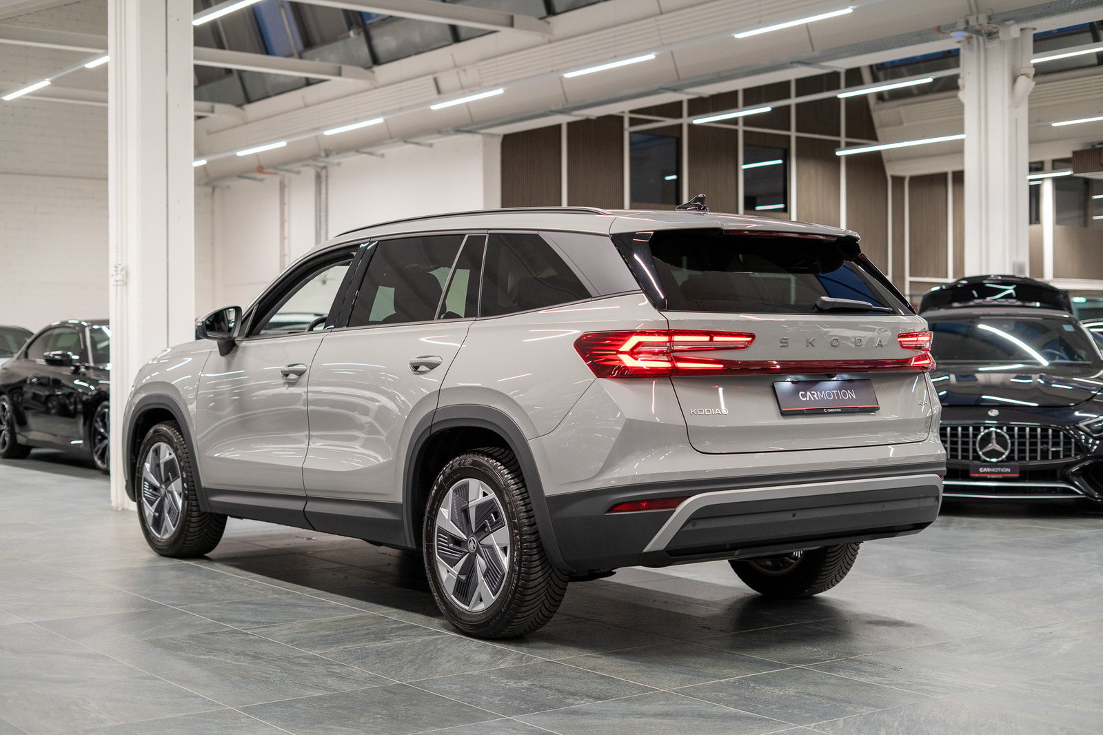 SKODA Kodiaq 2.0 TSI Selection / Rückfahrkamera / Ambientebeleucht, Petrol, Second hand / Used, Automatic - 7