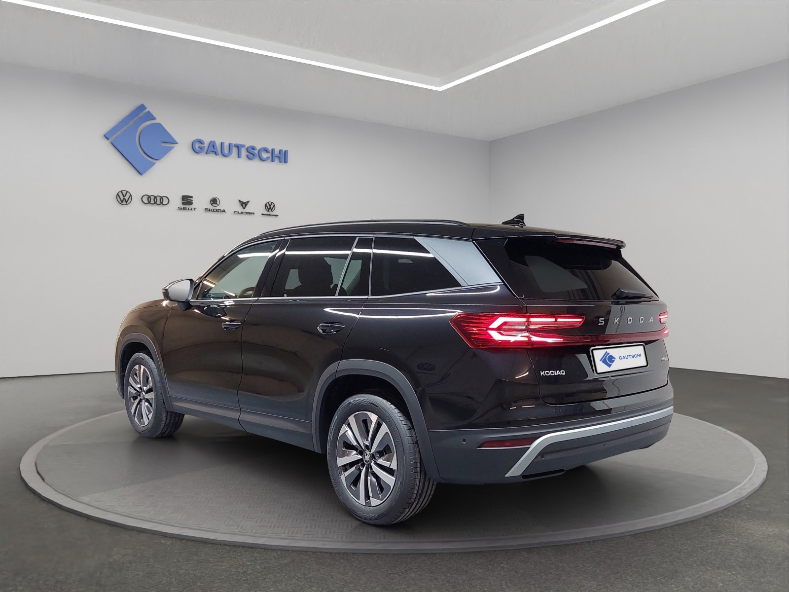 SKODA Kodiaq 1.5 TSI mHEV Selection, Mild-Hybrid Benzin/Elektro, Neuwagen, Automatik - 3