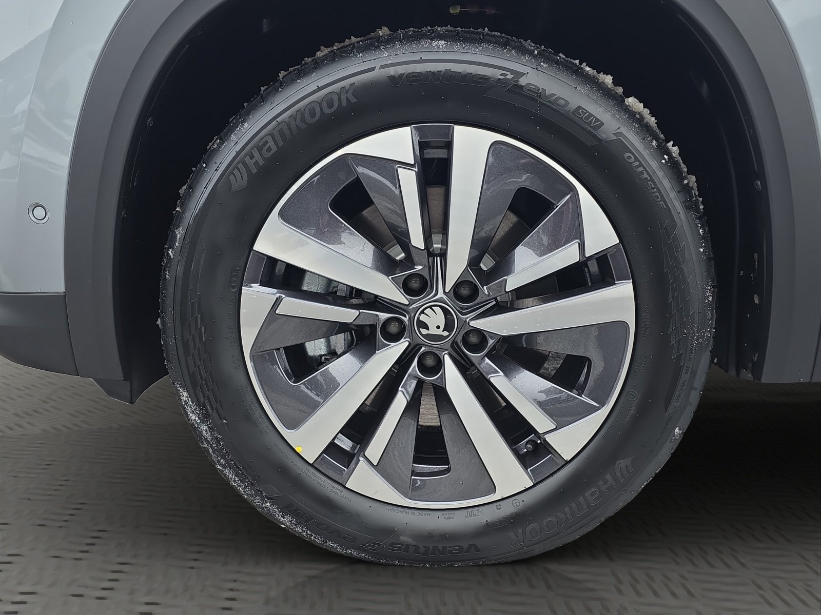 SKODA Kodiaq 1.5 TSI PHEV Dynamic, Plug-in-Hybrid Benzin/Elektro, Neuwagen, Automatik - 7