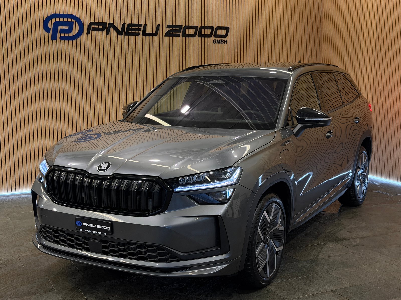 SKODA Kodiaq 1.5 TSI PHEV Sportline *Graphite Grau* 48Monate