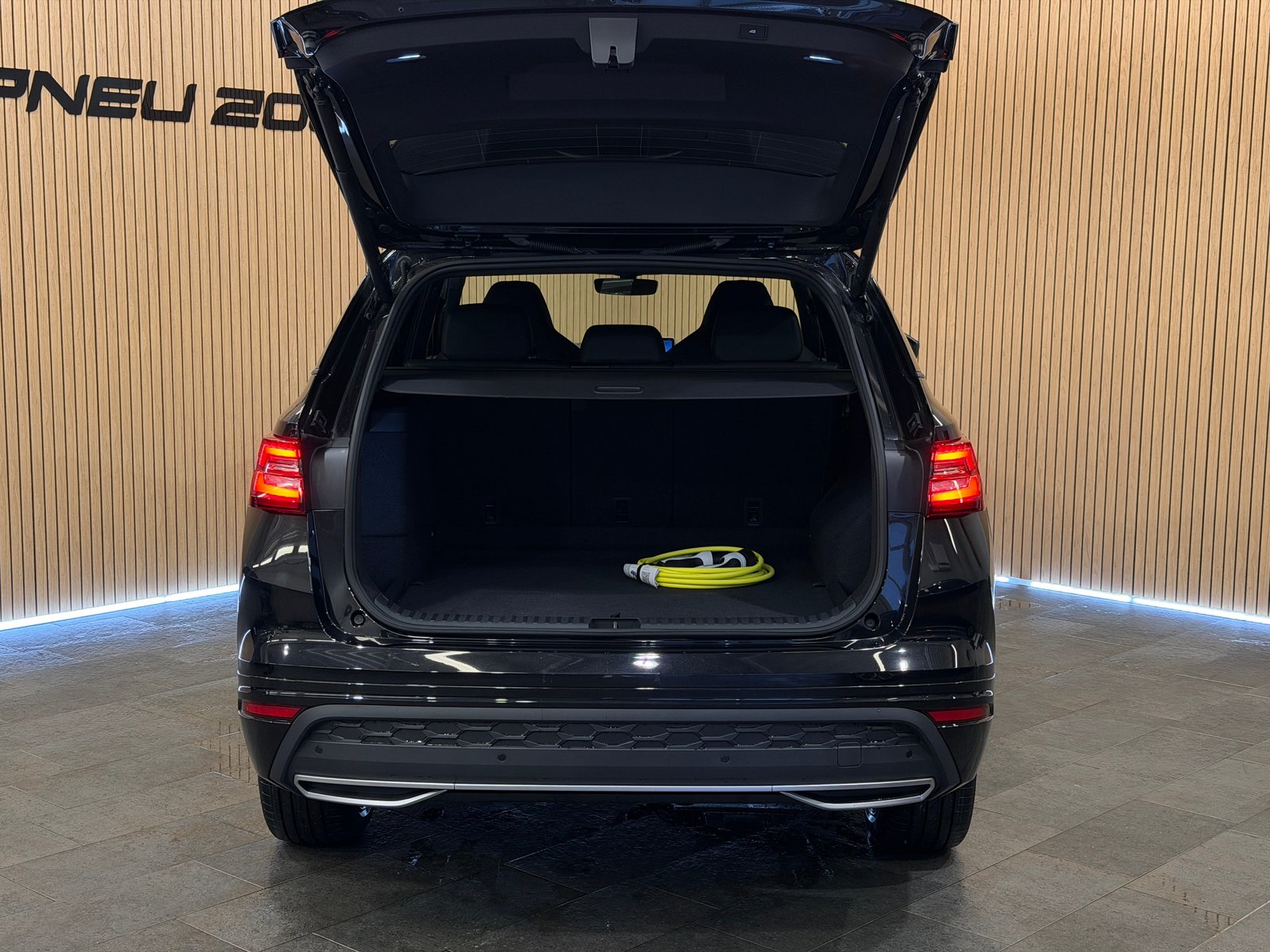 SKODA Kodiaq 1.5 TSI PHEV Sportline *Black Magic* 48Monate/1, Plug-in-Hybrid Benzina/Elettrica, Auto nuove, Automatico - 5