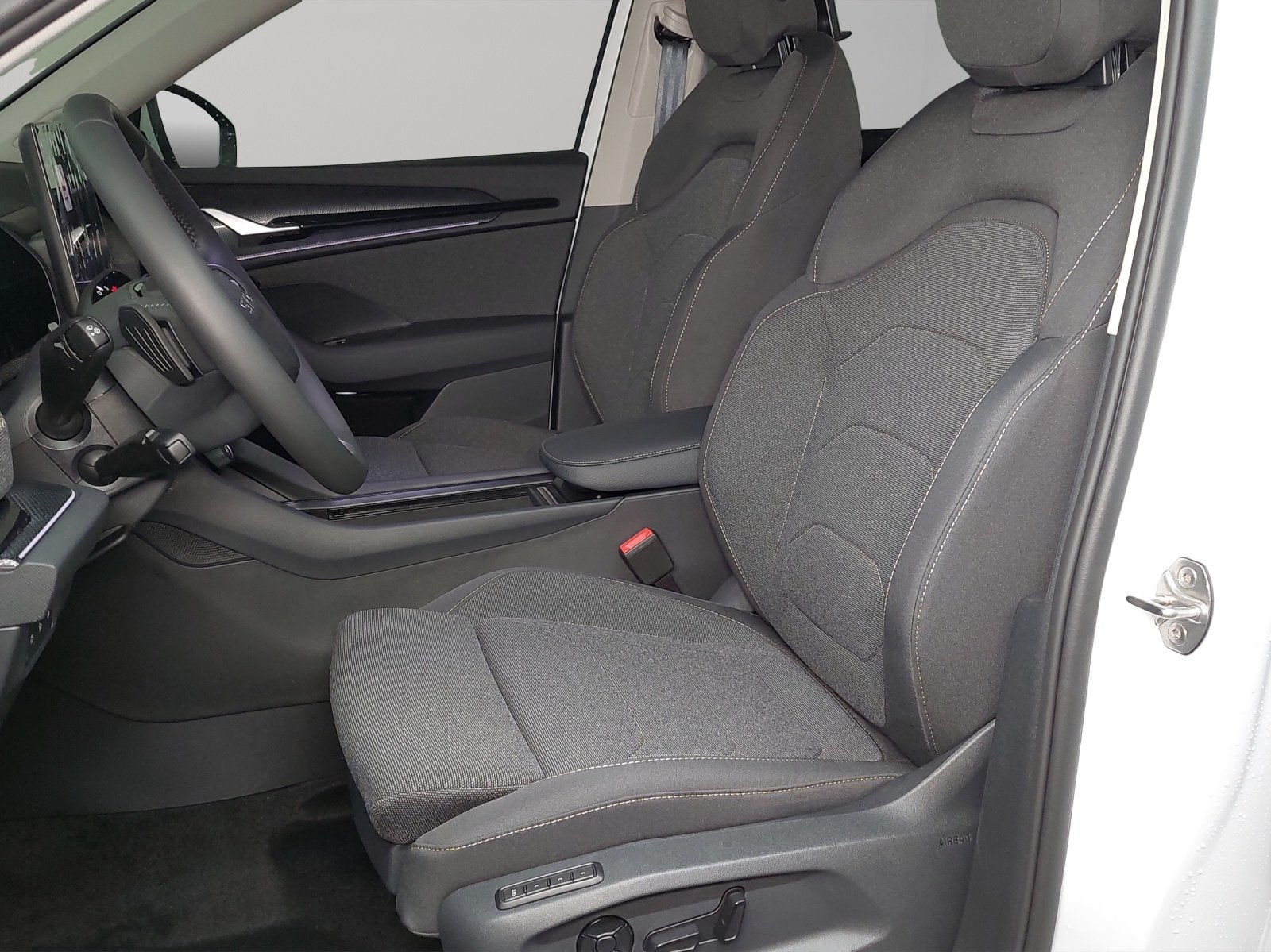 SKODA Kodiaq 2.0 TDI Dynamic 4x4, Diesel, Voiture nouvelle, Automatique - 6