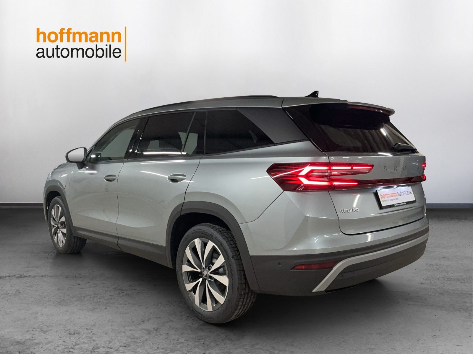 SKODA Kodiaq iV Dynamic (Netto), Full-Hybrid Petrol/Electric, New car, Automatic - 6