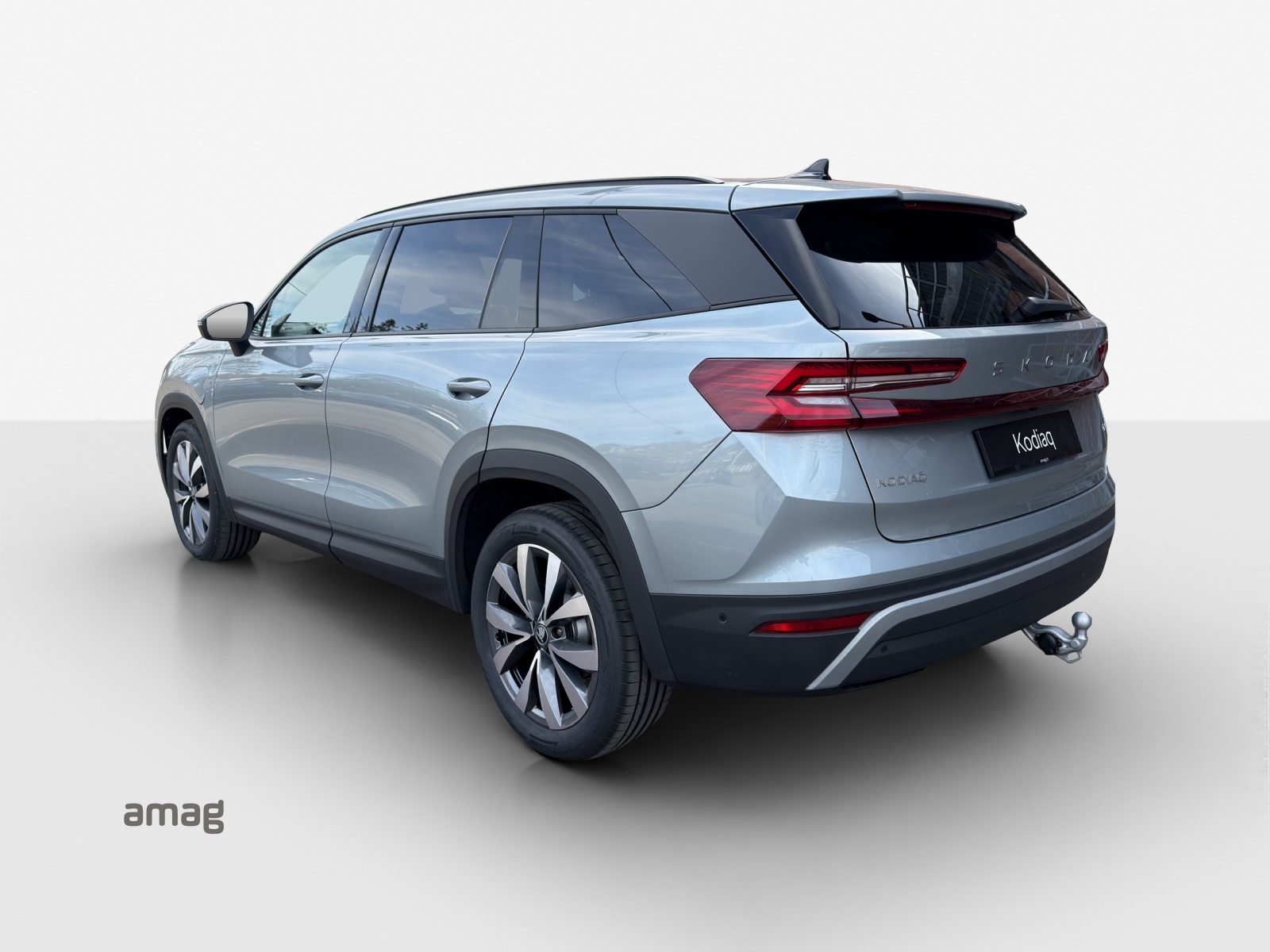 SKODA Kodiaq iV Dynamic (Netto), Full-Hybrid Petrol/Electric, New car, Automatic - 3
