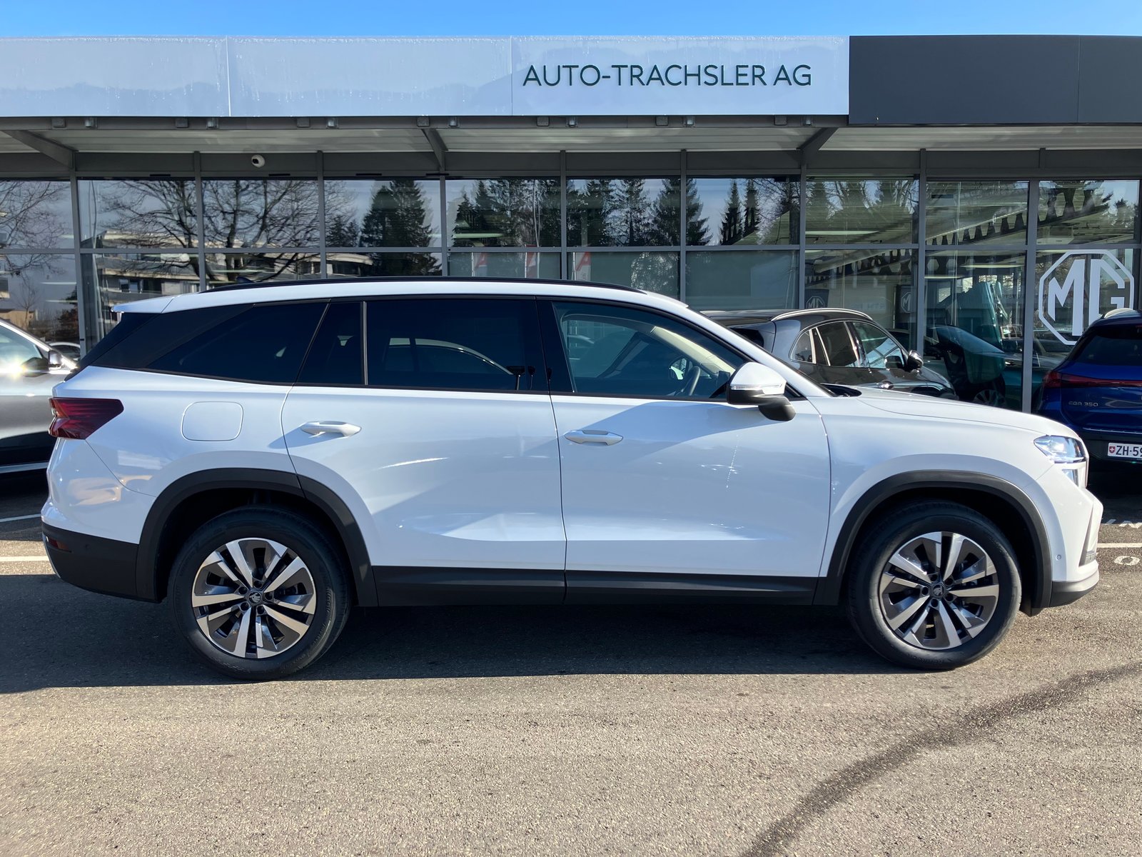 SKODA Kodiaq 2.0 TSI Dynamic 4x4 DSG, Benzin, Neuwagen, Automatik - 2