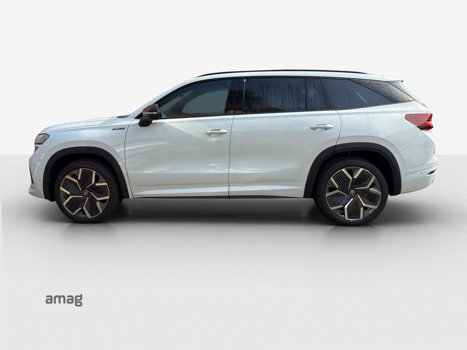 SKODA Kodiaq Sportline, Petrol, New car, Automatic - 2
