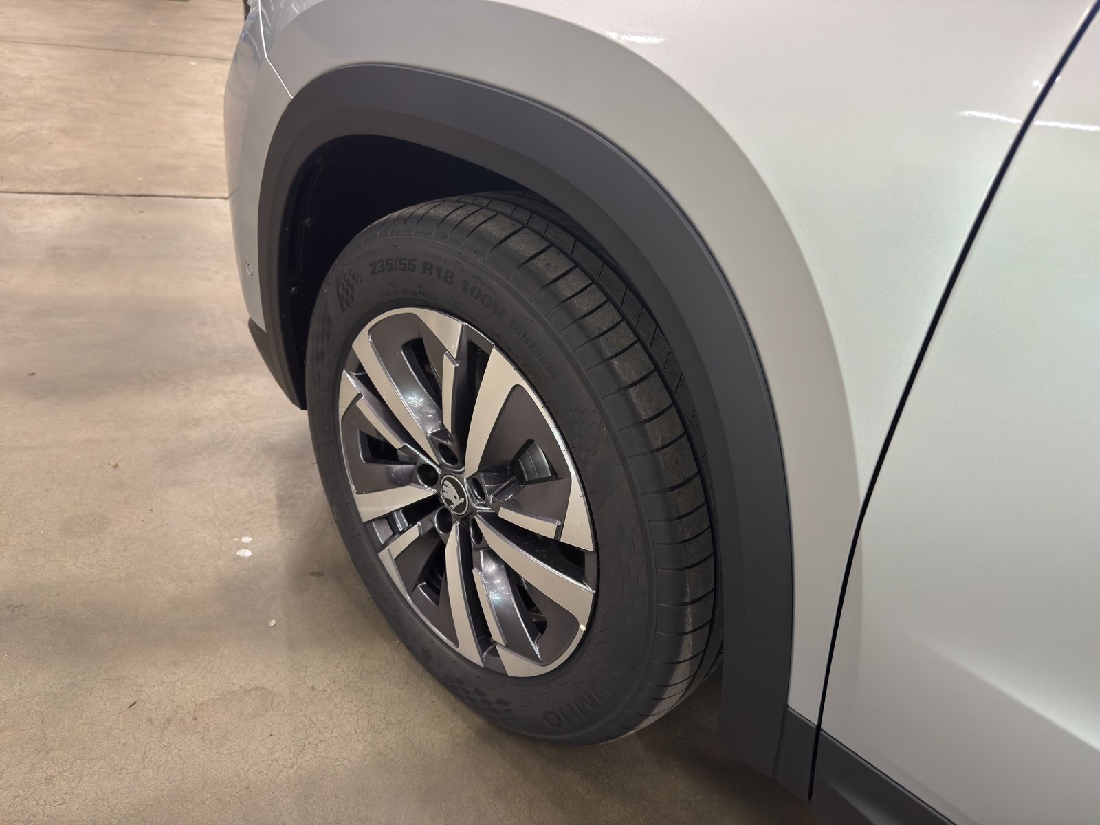 SKODA Kodiaq 2.0 TDI Selection 4x4, Diesel, Neuwagen, Automatik - 7