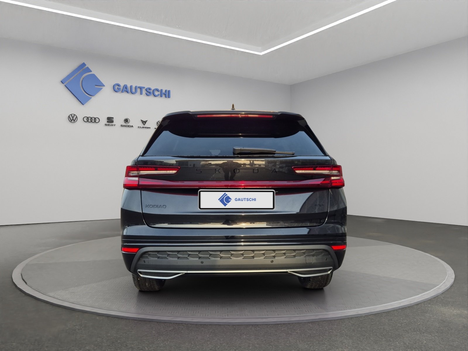 SKODA Kodiaq 2.0 TSI Sportline 4x4, Petrol, New car, Automatic - 4