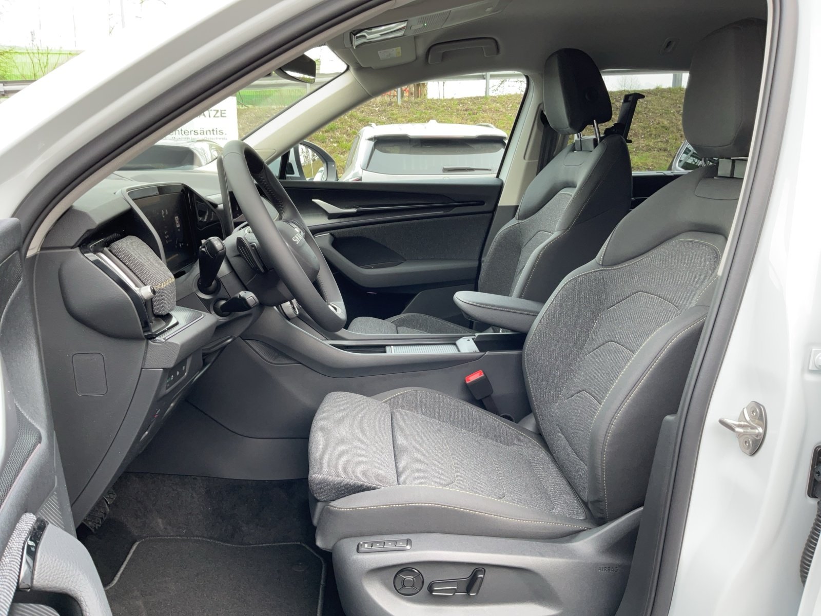 SKODA Kodiaq 2.0 TDI Dynamic 4x4, Diesel, Auto nuove, Automatico - 6