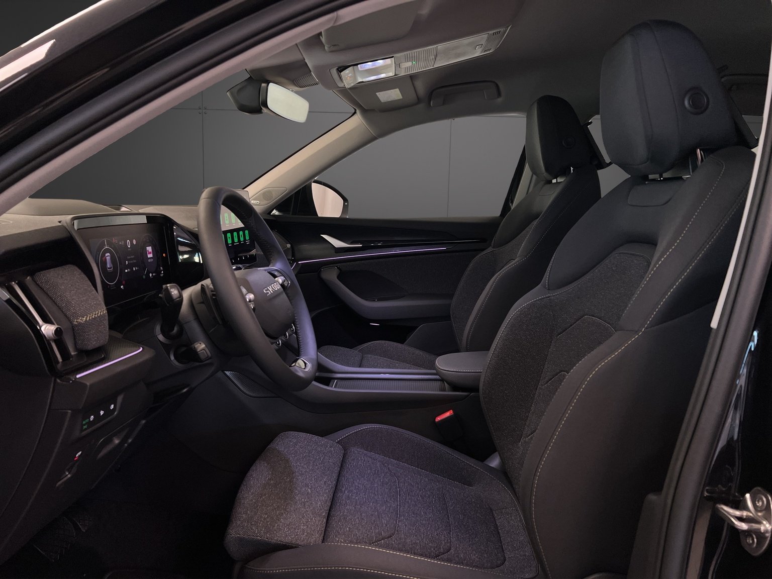 SKODA Kodiaq 1.5 TSI PHEV Dynamic, Plug-in-Hybrid Benzina/Elettrica, Auto nuove, Automatico - 6