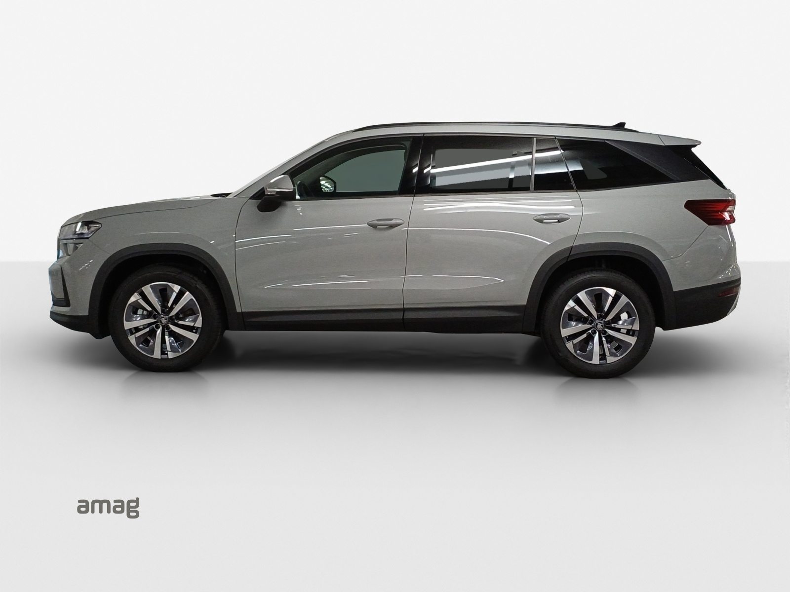 SKODA Kodiaq Selection, Petrol, New car, Automatic - 2