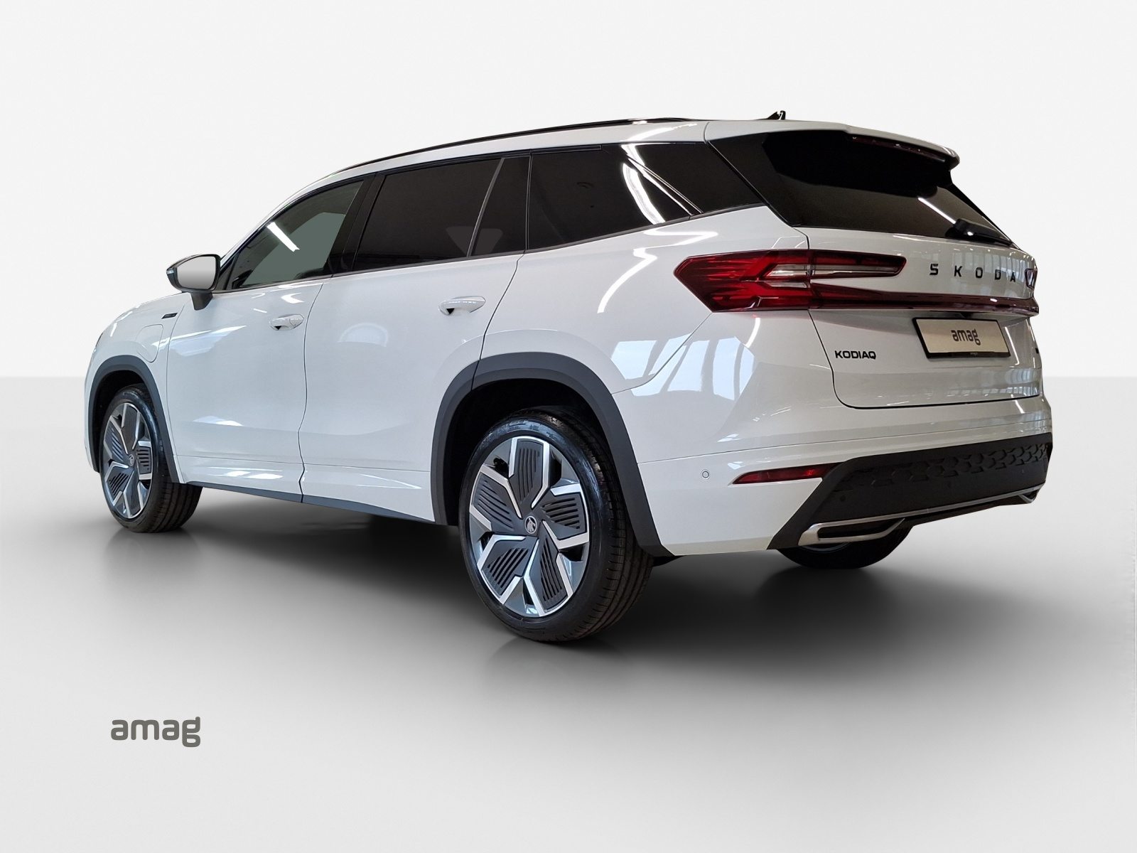 SKODA Kodiaq iV Sportline, Hybride Integrale Benzina/Elettrica, Auto nuove, Automatico - 3