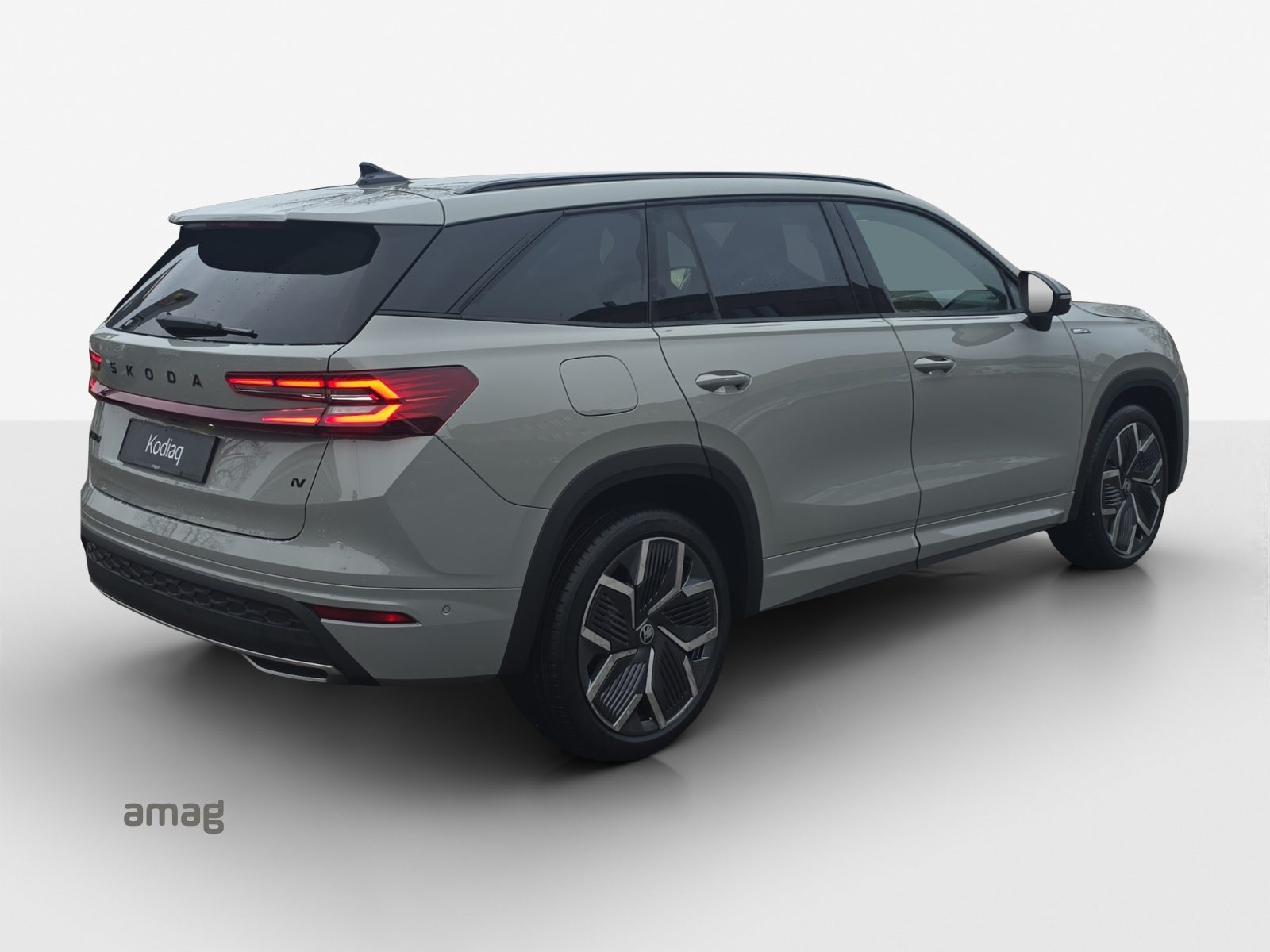 SKODA Kodiaq iV Sportline, Hybride Integrale Benzina/Elettrica, Auto nuove, Automatico - 5