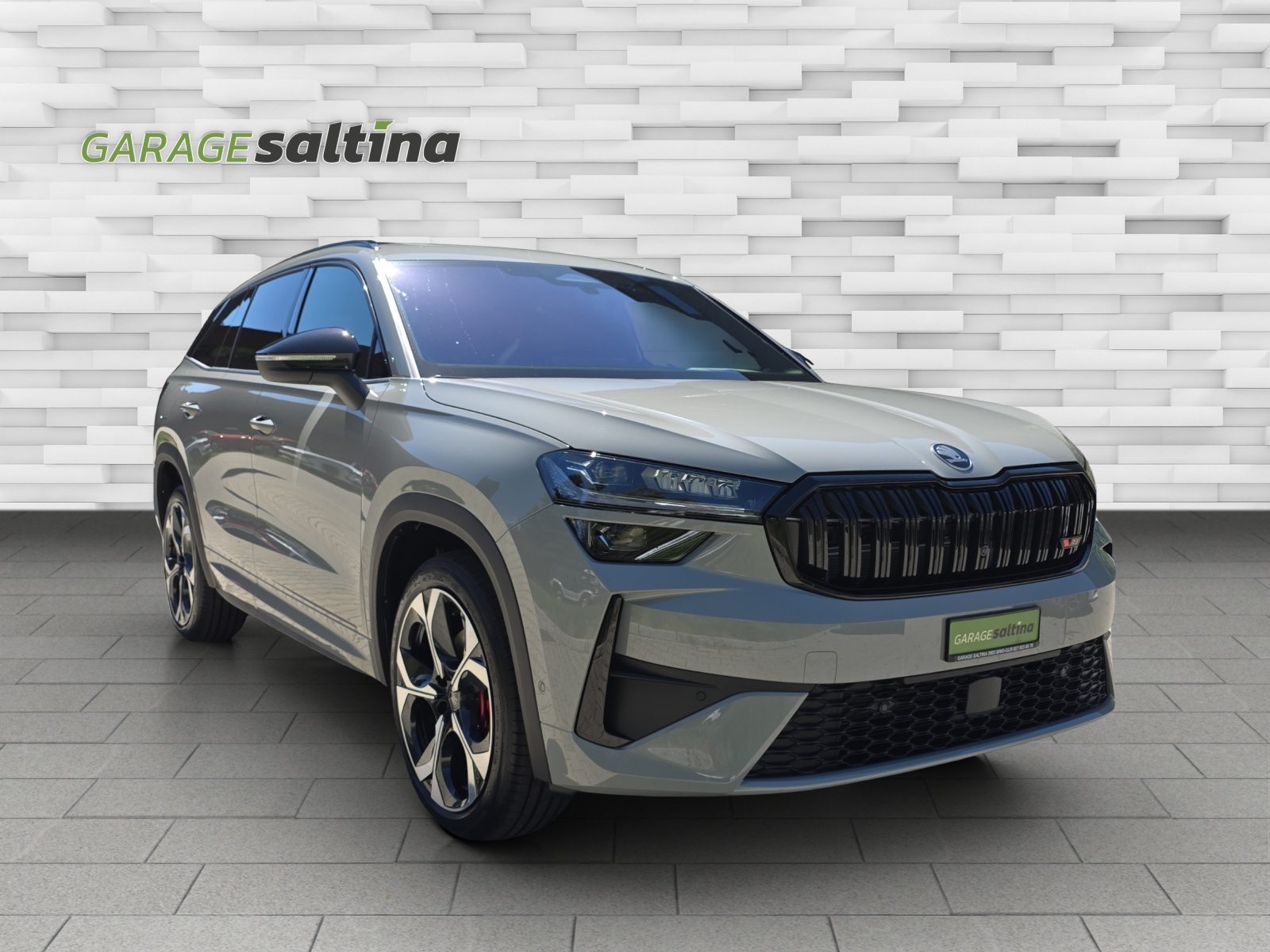 SKODA Kodiaq RS, Petrol, New car, Automatic - 4